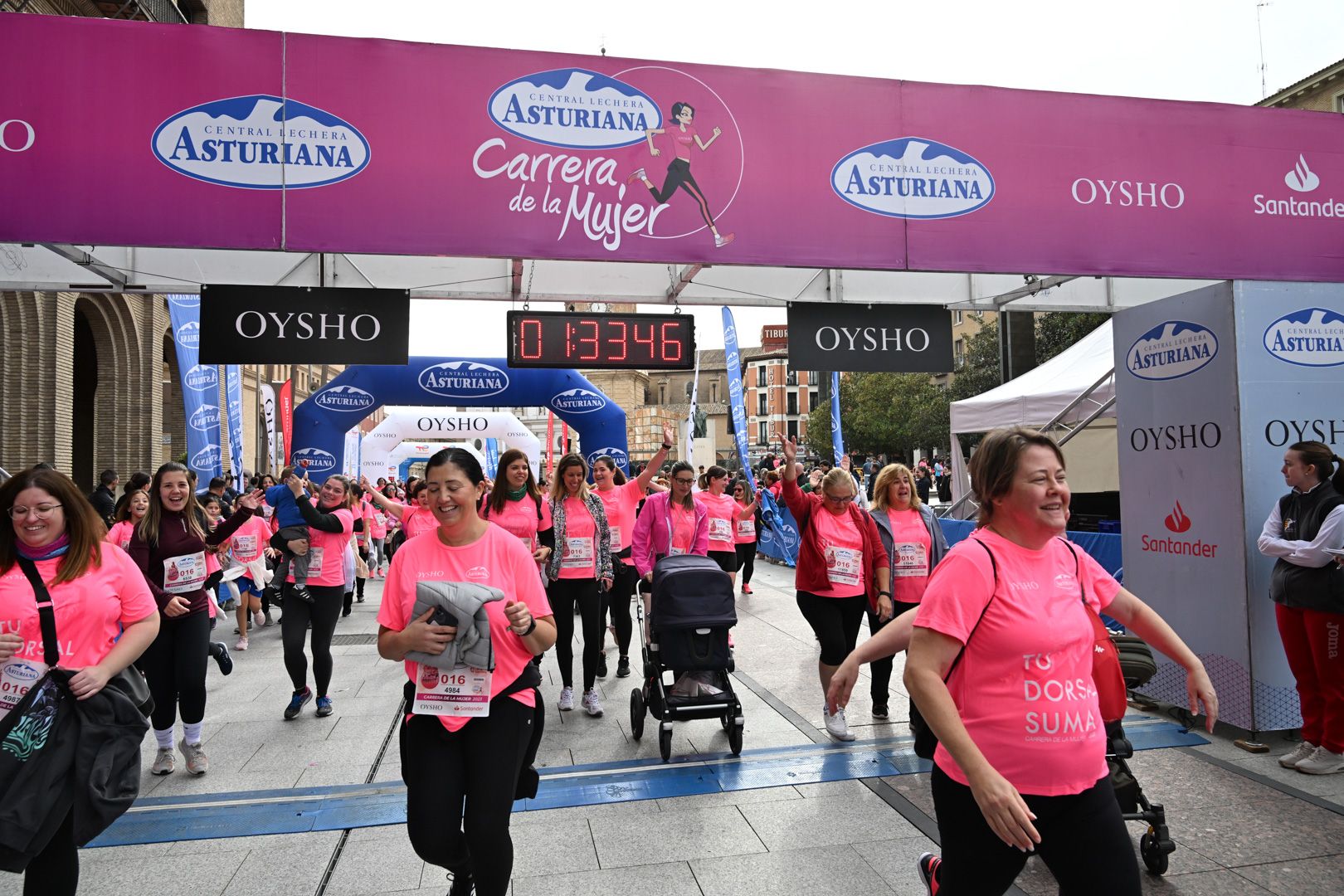 Todas las fotos de la Carrera de la Mujer de Zaragoza 2023. 8961