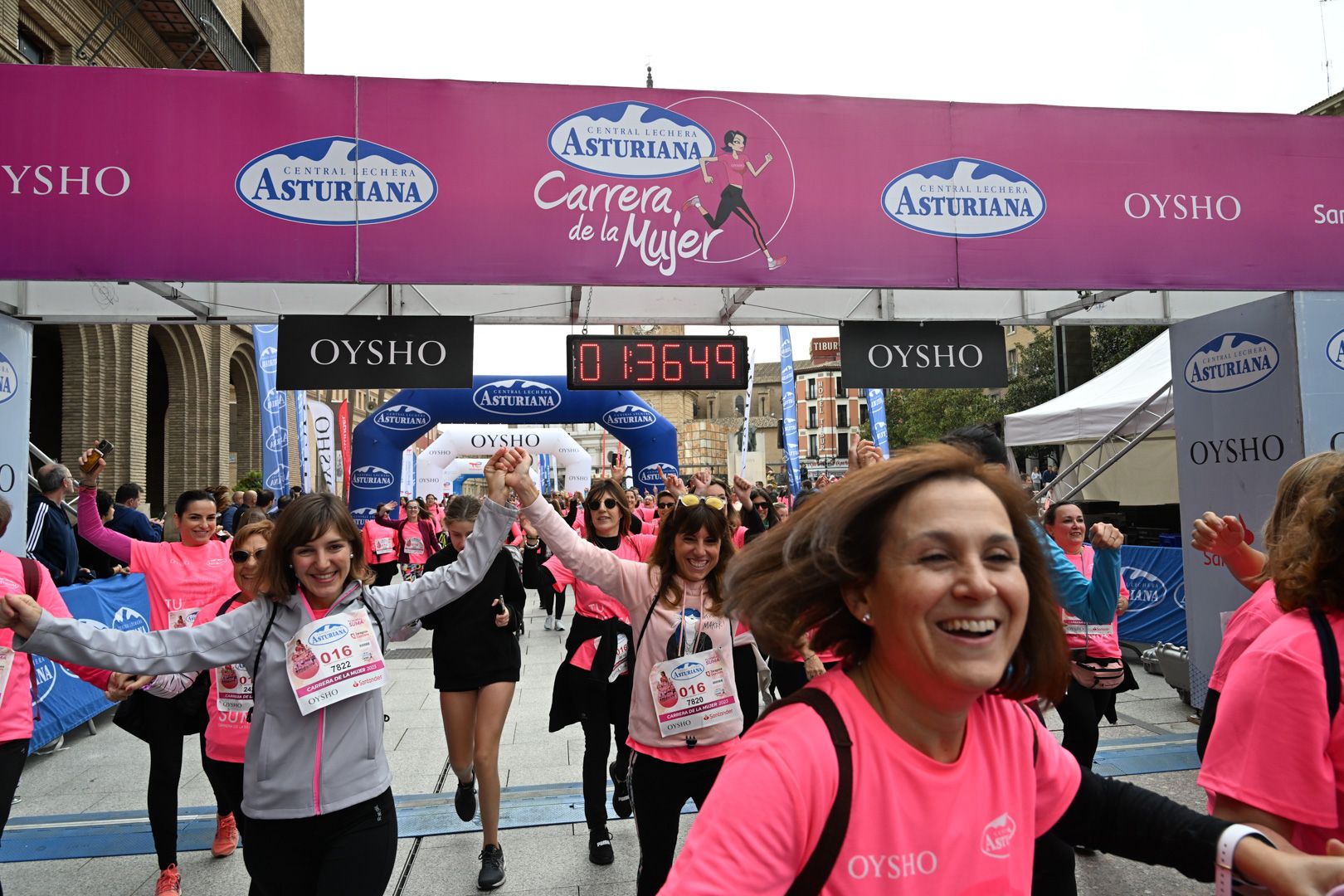 Todas las fotos de la Carrera de la Mujer de Zaragoza 2023. 9208