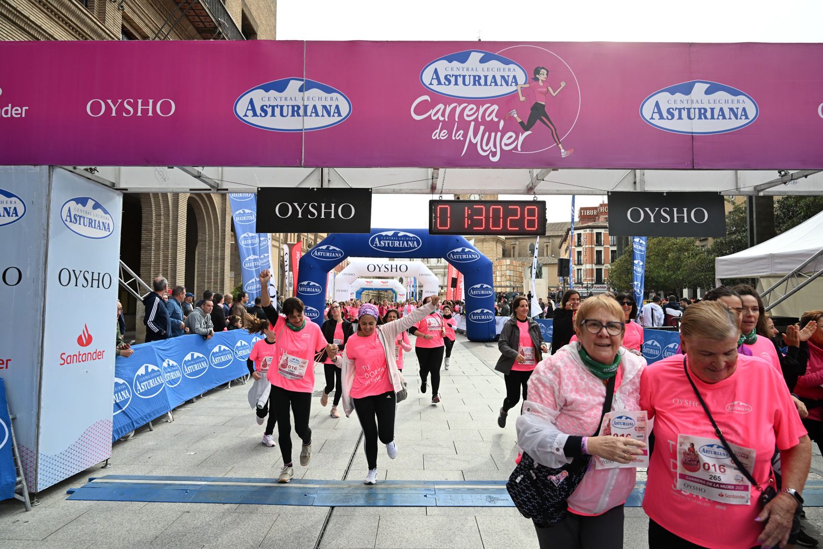 Todas las fotos de la Carrera de la Mujer de Zaragoza 2023. 8724