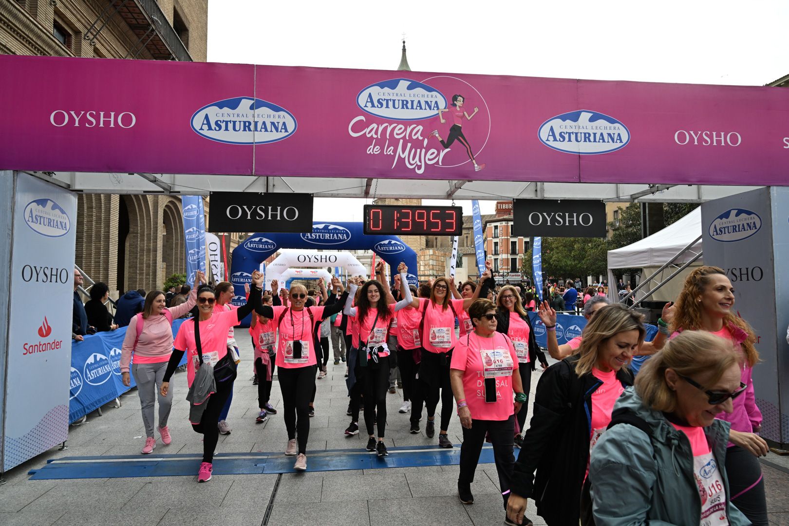 Todas las fotos de la Carrera de la Mujer de Zaragoza 2023. 9454