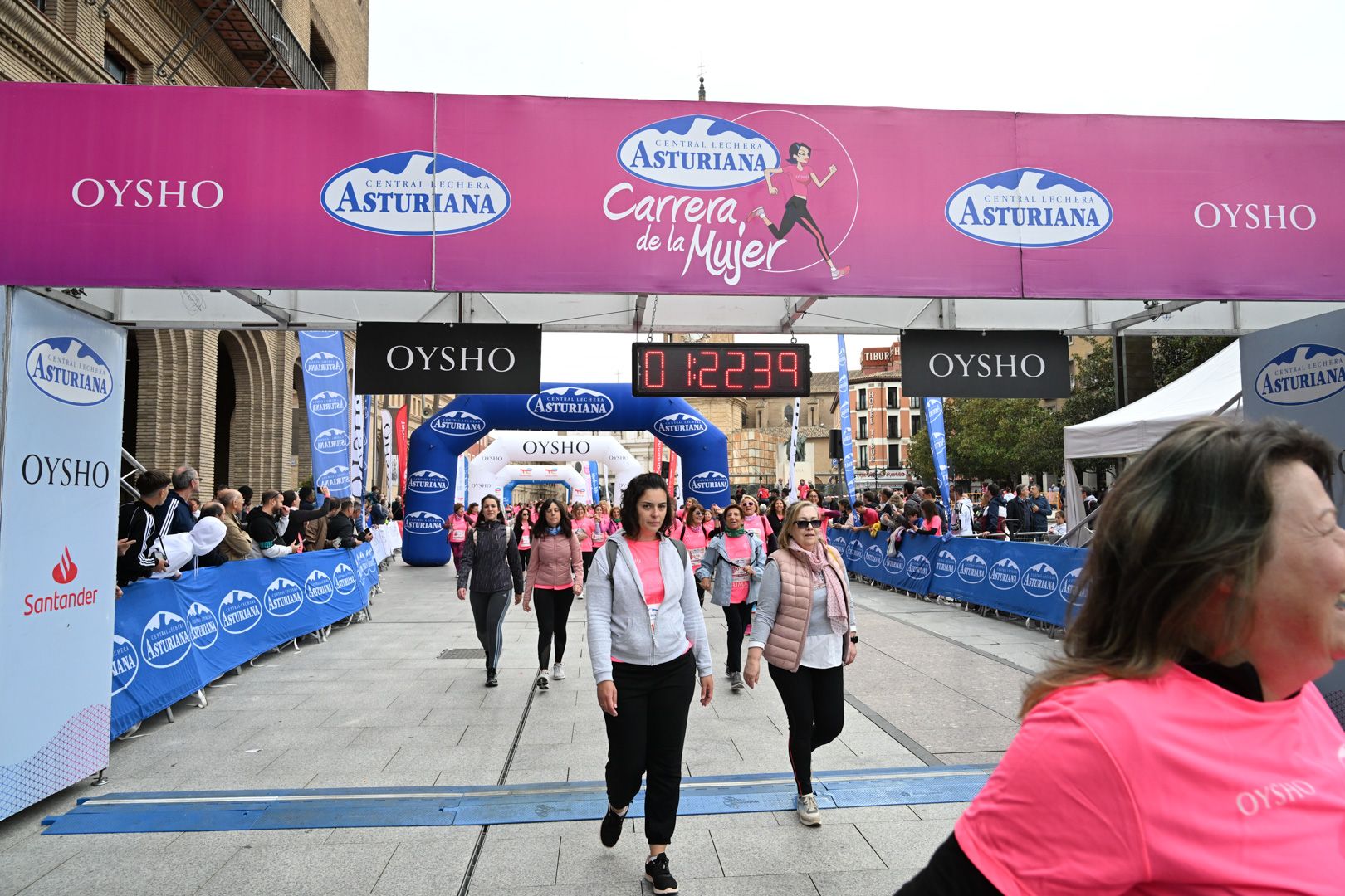 Todas las fotos de la Carrera de la Mujer de Zaragoza 2023. 8104