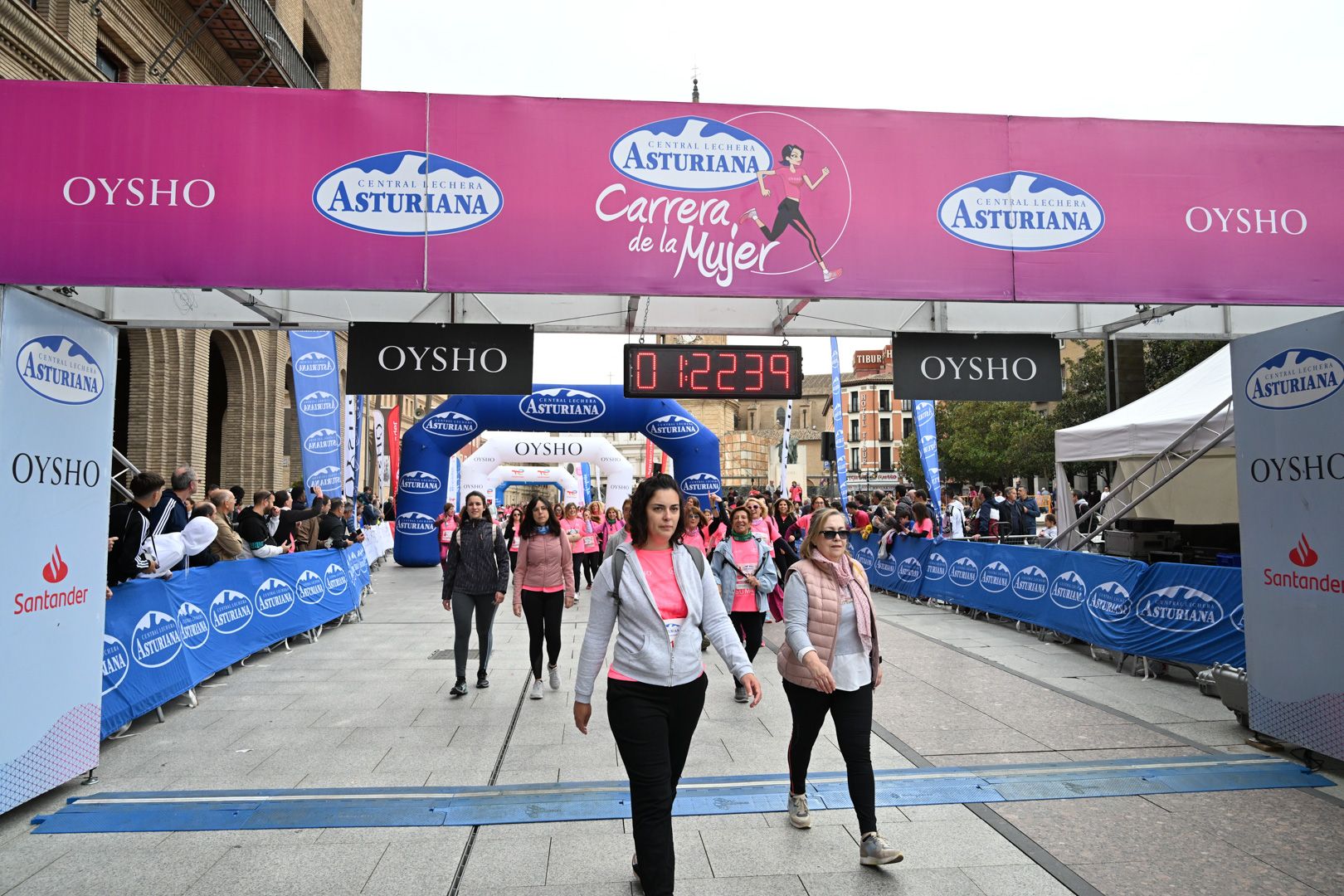 Todas las fotos de la Carrera de la Mujer de Zaragoza 2023. 8105