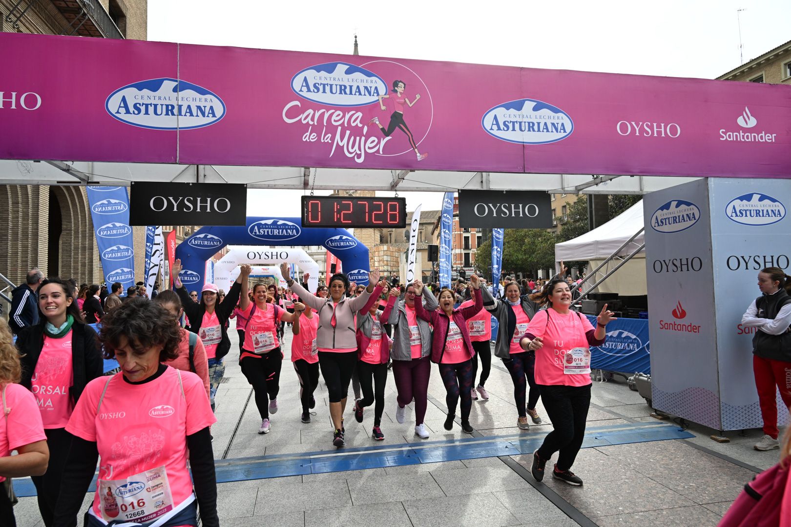 Todas las fotos de la Carrera de la Mujer de Zaragoza 2023. 8485