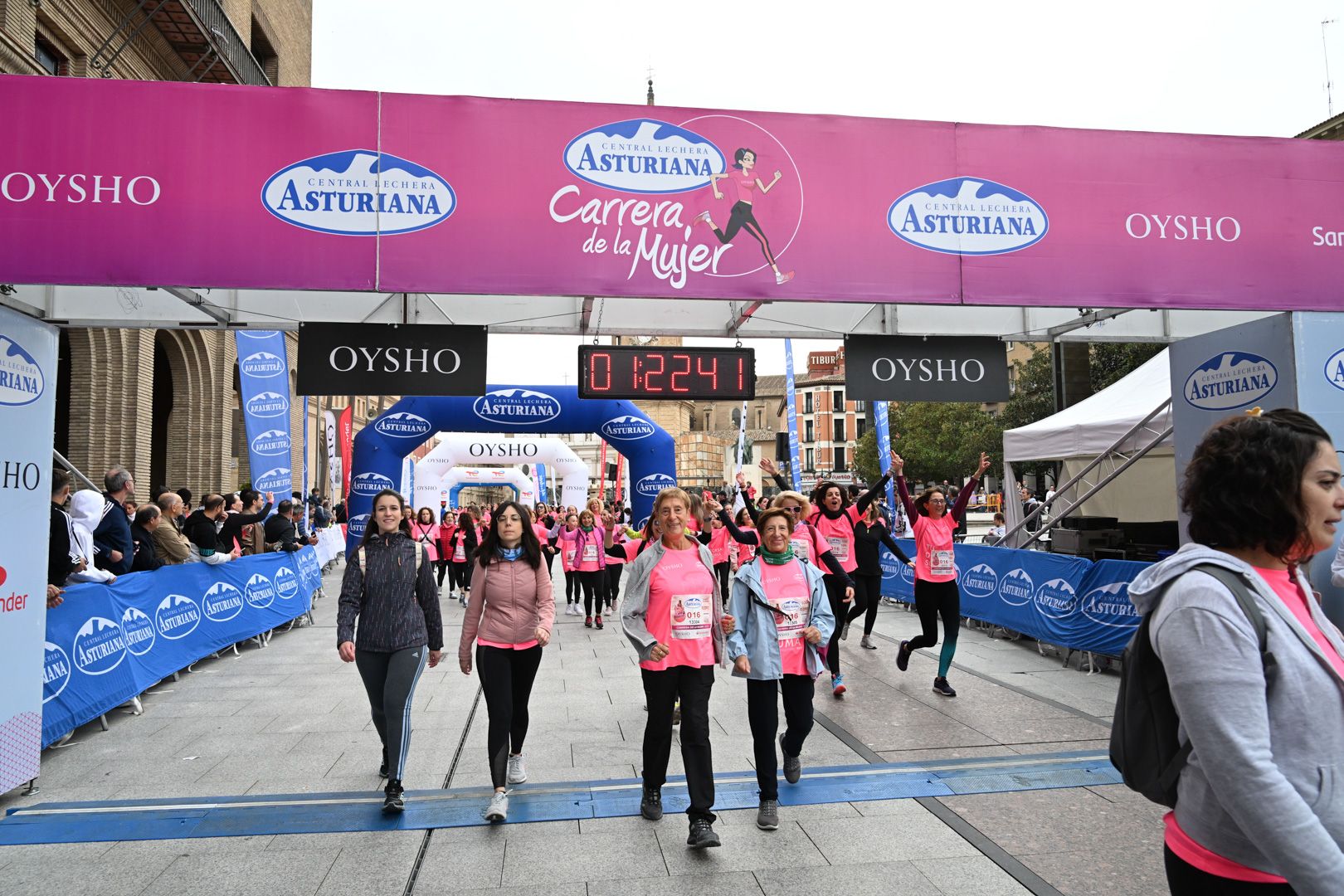 Todas las fotos de la Carrera de la Mujer de Zaragoza 2023. 8107
