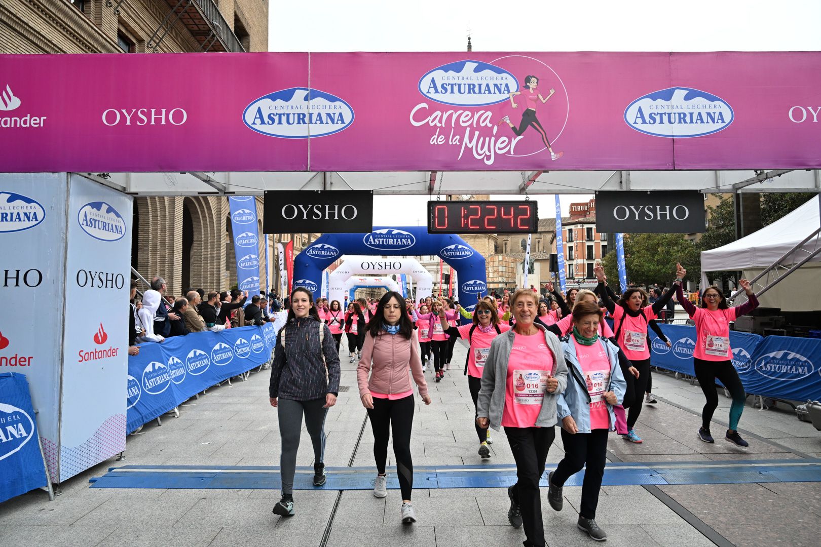 Todas las fotos de la Carrera de la Mujer de Zaragoza 2023. 8108