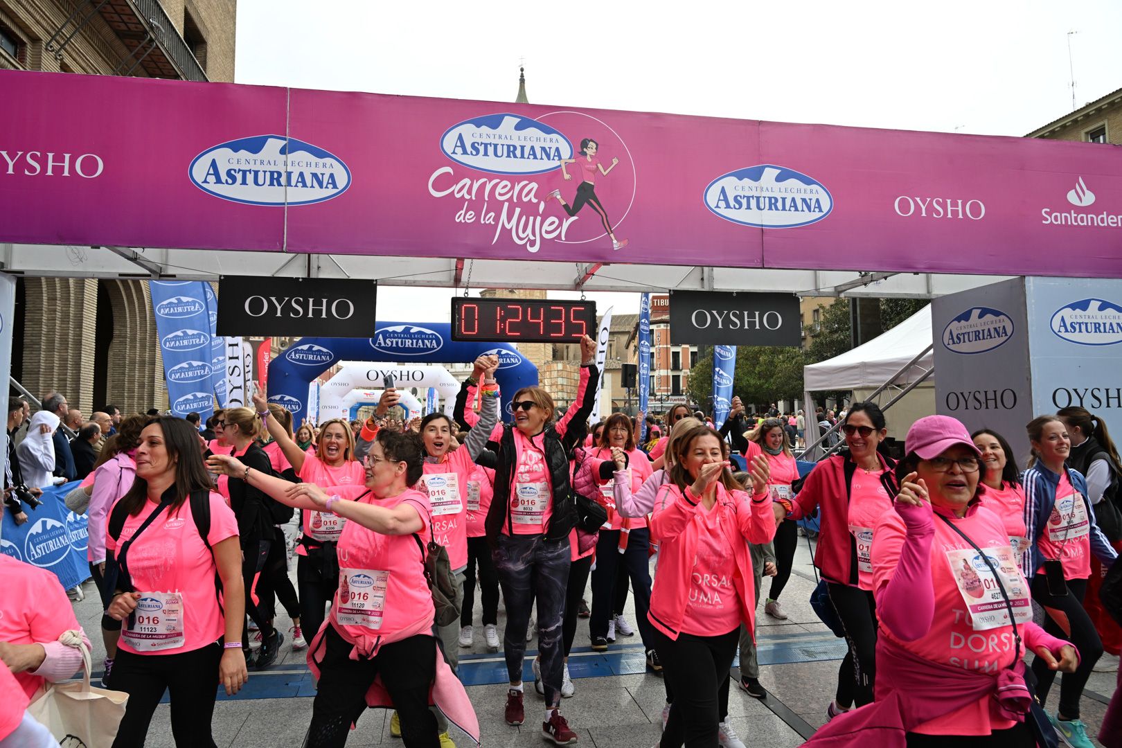 Todas las fotos de la Carrera de la Mujer de Zaragoza 2023. 8244
