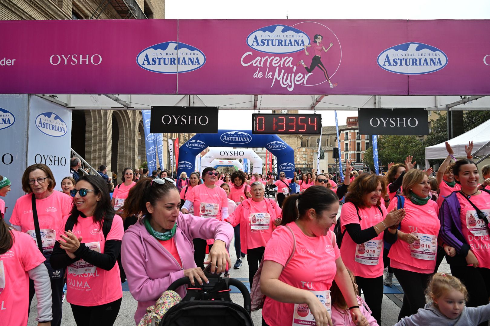 Todas las fotos de la Carrera de la Mujer de Zaragoza 2023. 8974