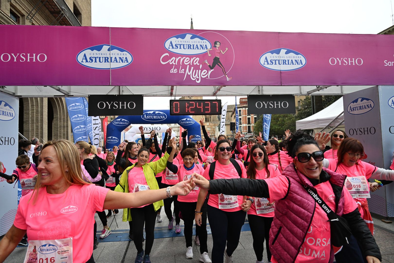 Todas las fotos de la Carrera de la Mujer de Zaragoza 2023. 8247