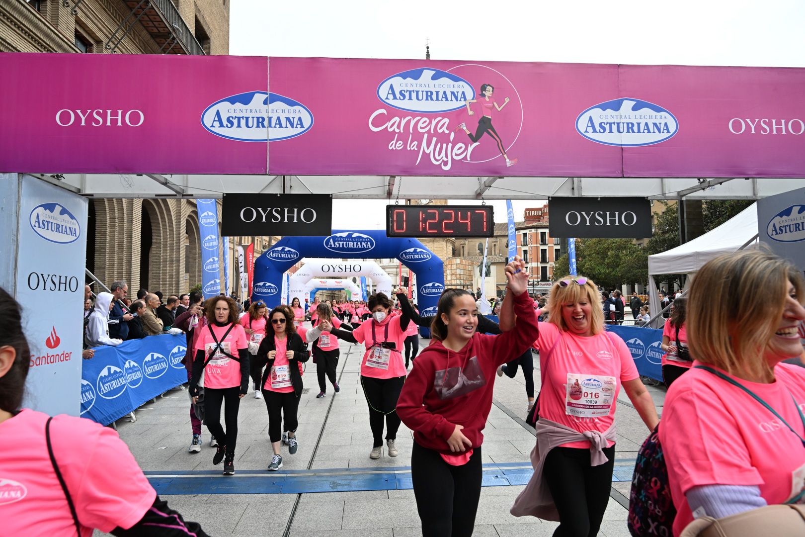 Todas las fotos de la Carrera de la Mujer de Zaragoza 2023. 8114