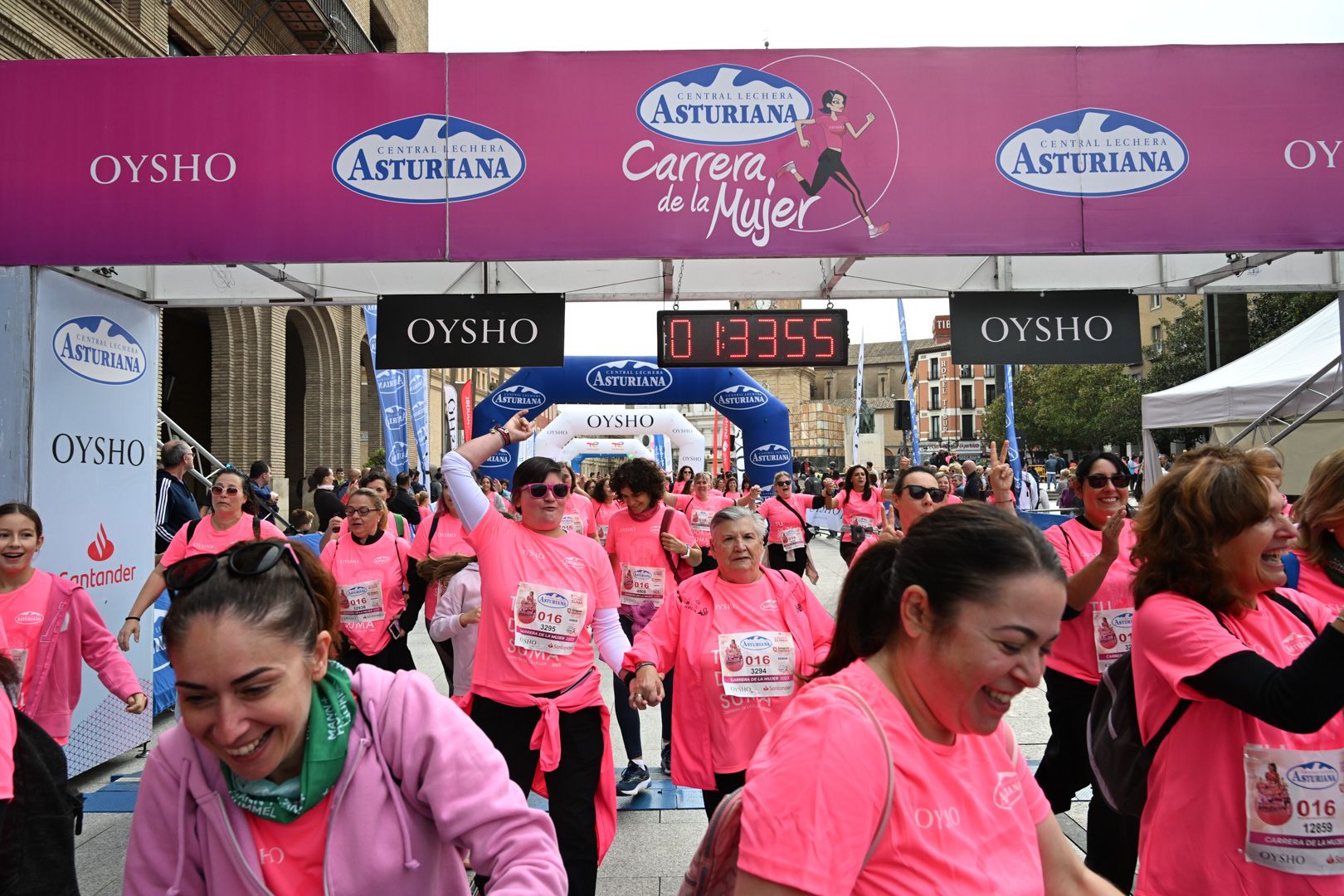 Todas las fotos de la Carrera de la Mujer de Zaragoza 2023. 8975