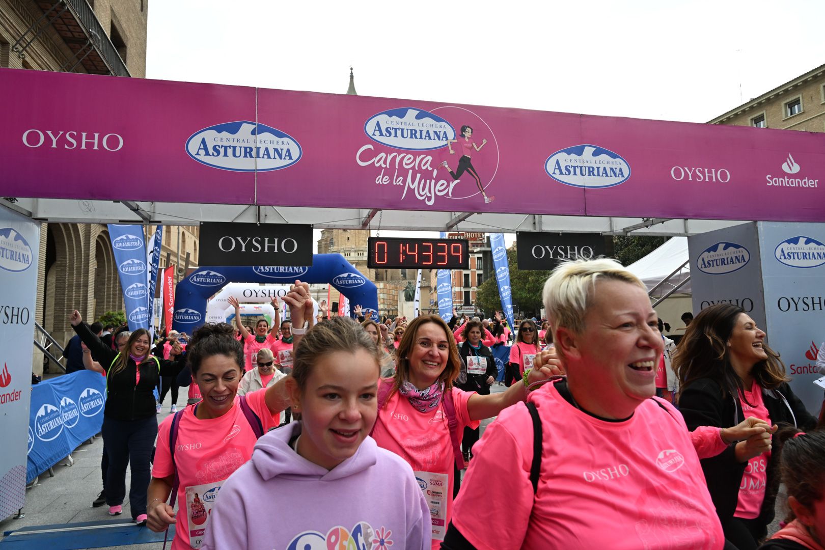 Todas las fotos de la Carrera de la Mujer de Zaragoza 2023. 9702