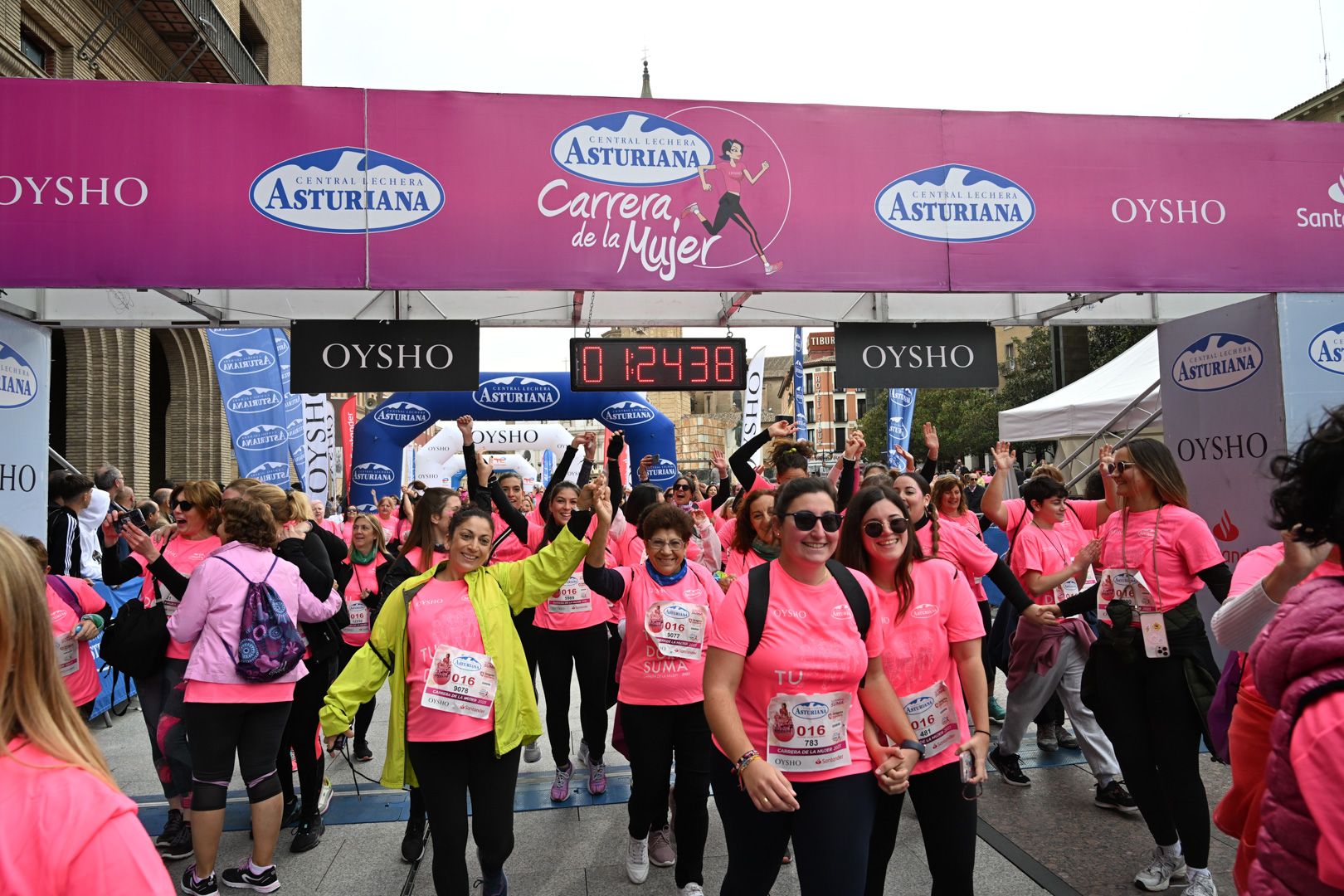 Todas las fotos de la Carrera de la Mujer de Zaragoza 2023. 8248