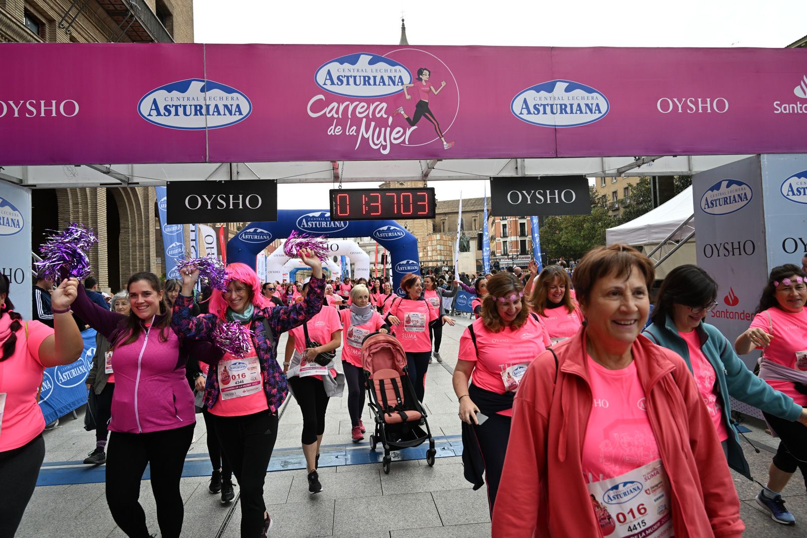 Todas las fotos de la Carrera de la Mujer de Zaragoza 2023. 9221