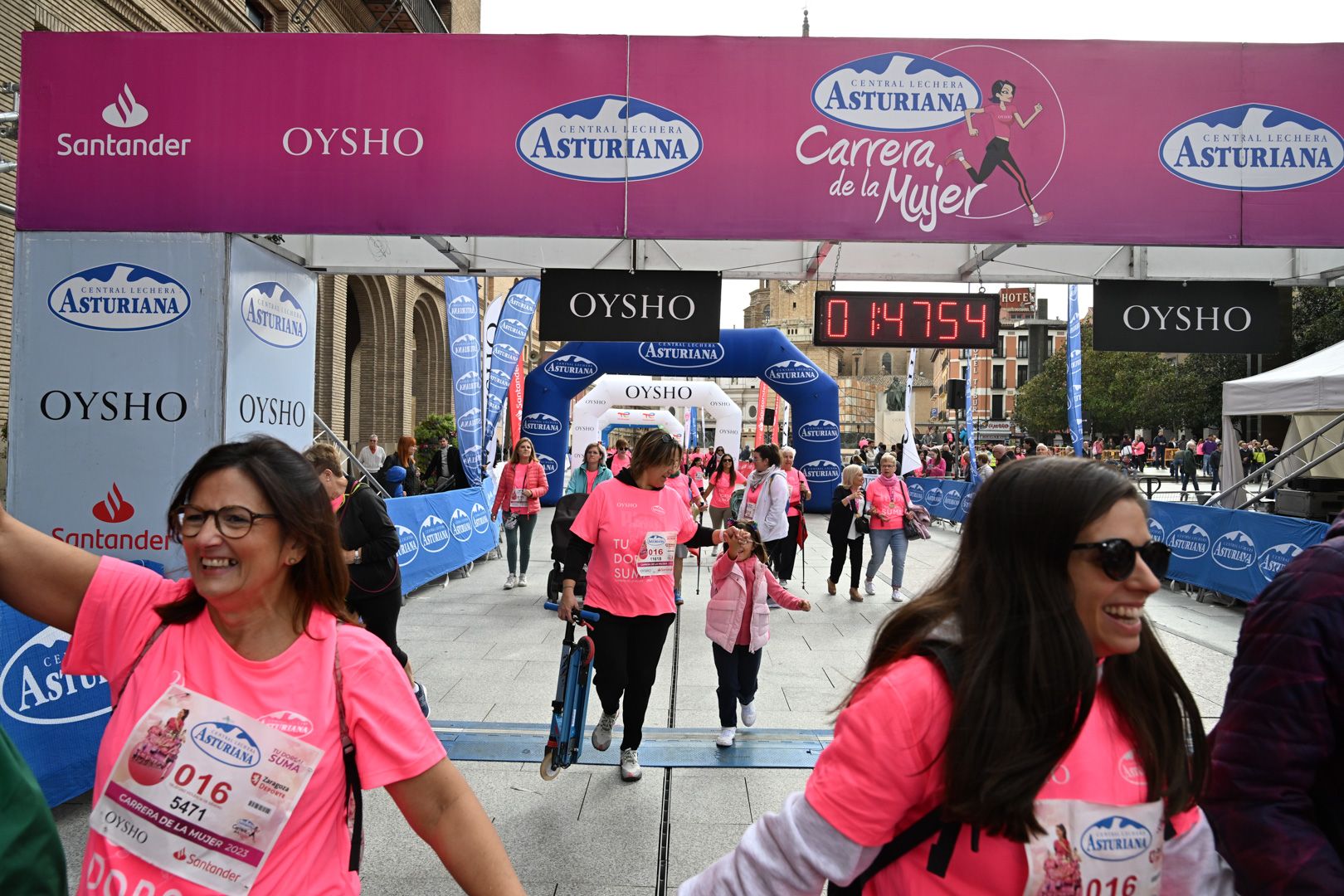 Todas las fotos de la Carrera de la Mujer de Zaragoza 2023. 9951