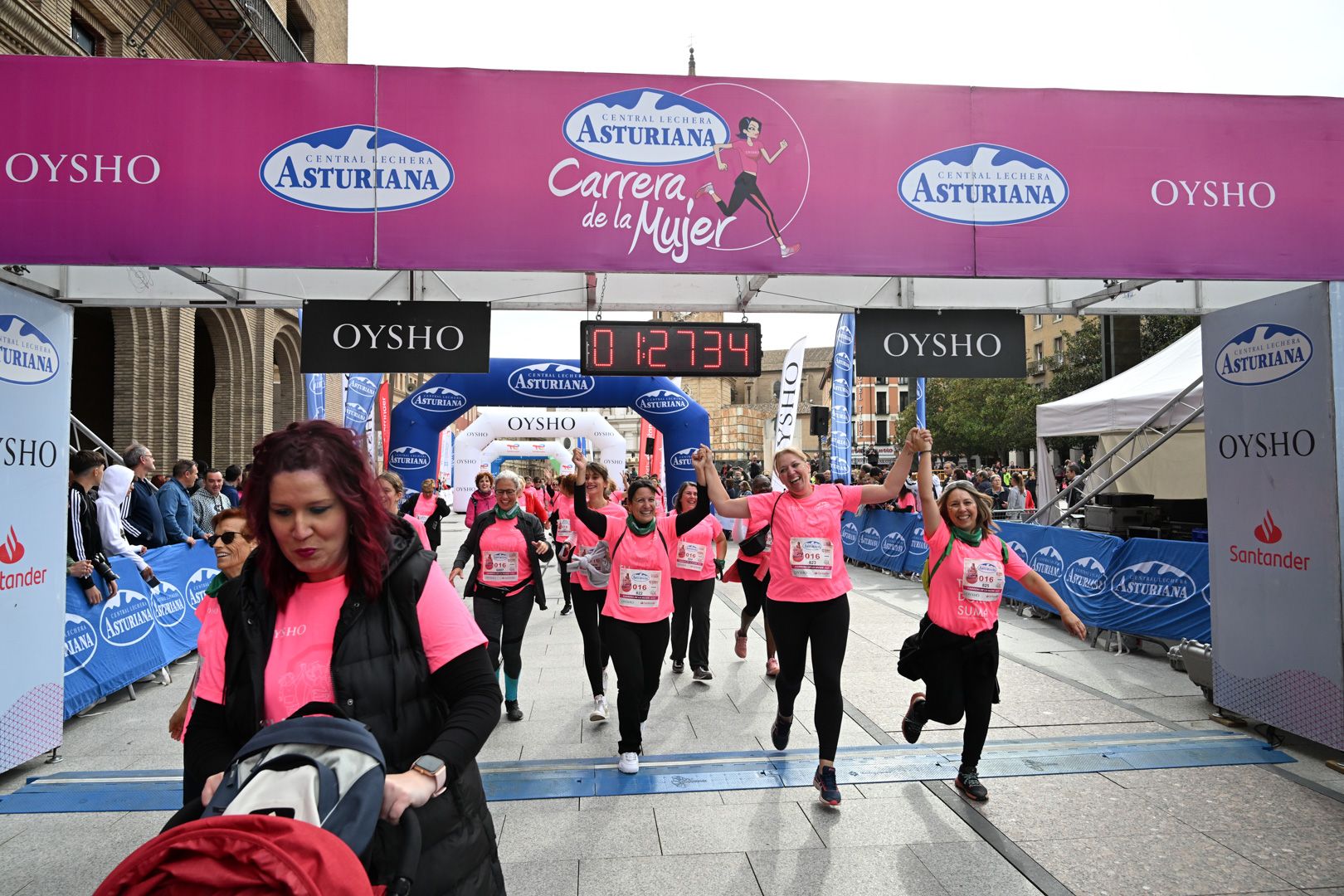 Todas las fotos de la Carrera de la Mujer de Zaragoza 2023. 8495