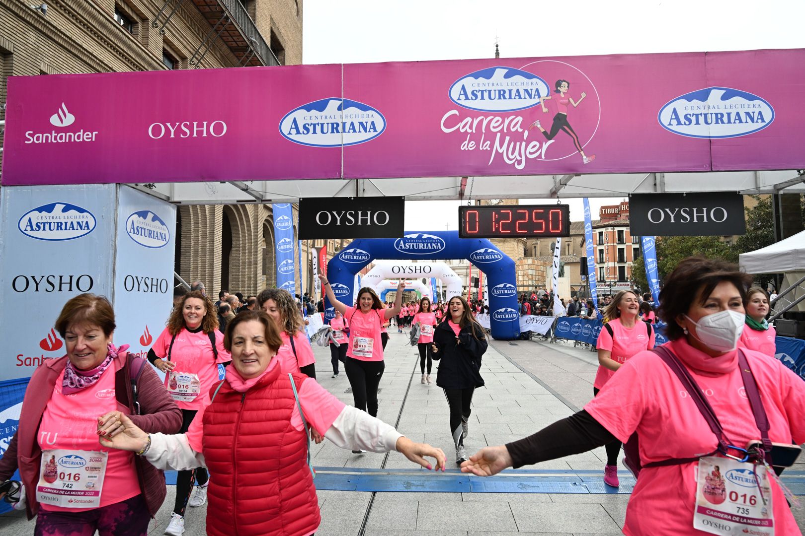 Todas las fotos de la Carrera de la Mujer de Zaragoza 2023. 8117