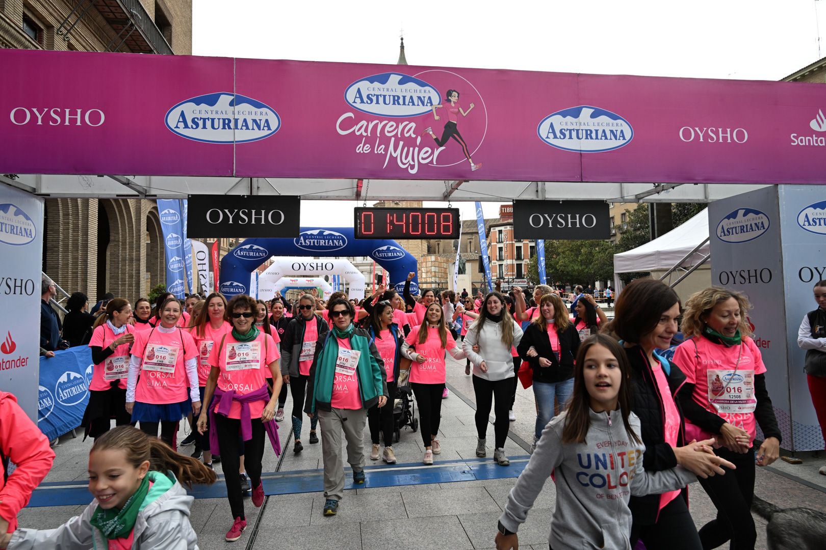 Todas las fotos de la Carrera de la Mujer de Zaragoza 2023. 9468