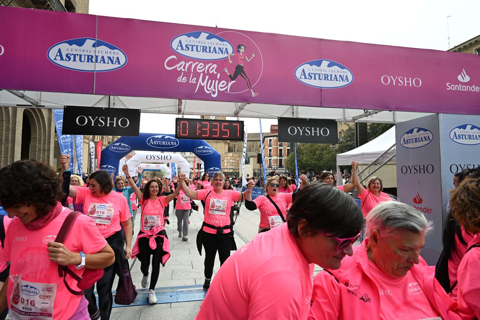 Todas las fotos de la Carrera de la Mujer de Zaragoza 2023. 8979