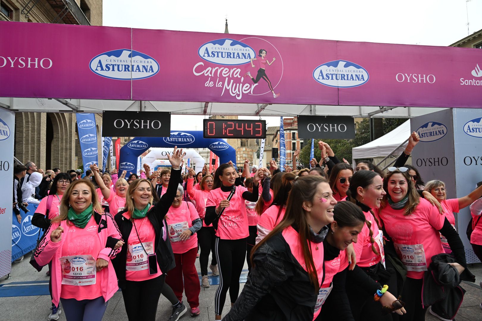 Todas las fotos de la Carrera de la Mujer de Zaragoza 2023. 8254