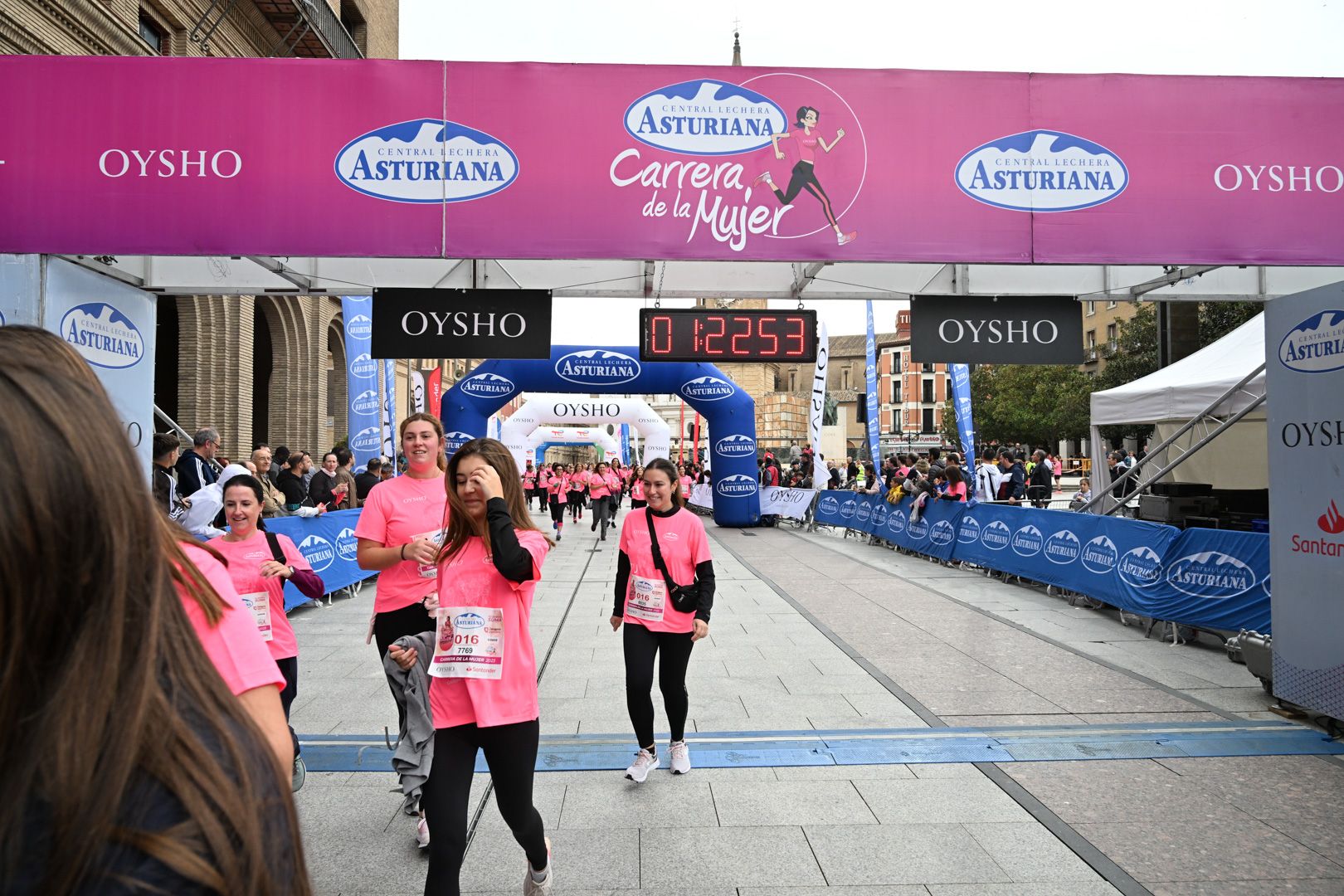 Todas las fotos de la Carrera de la Mujer de Zaragoza 2023. 8121