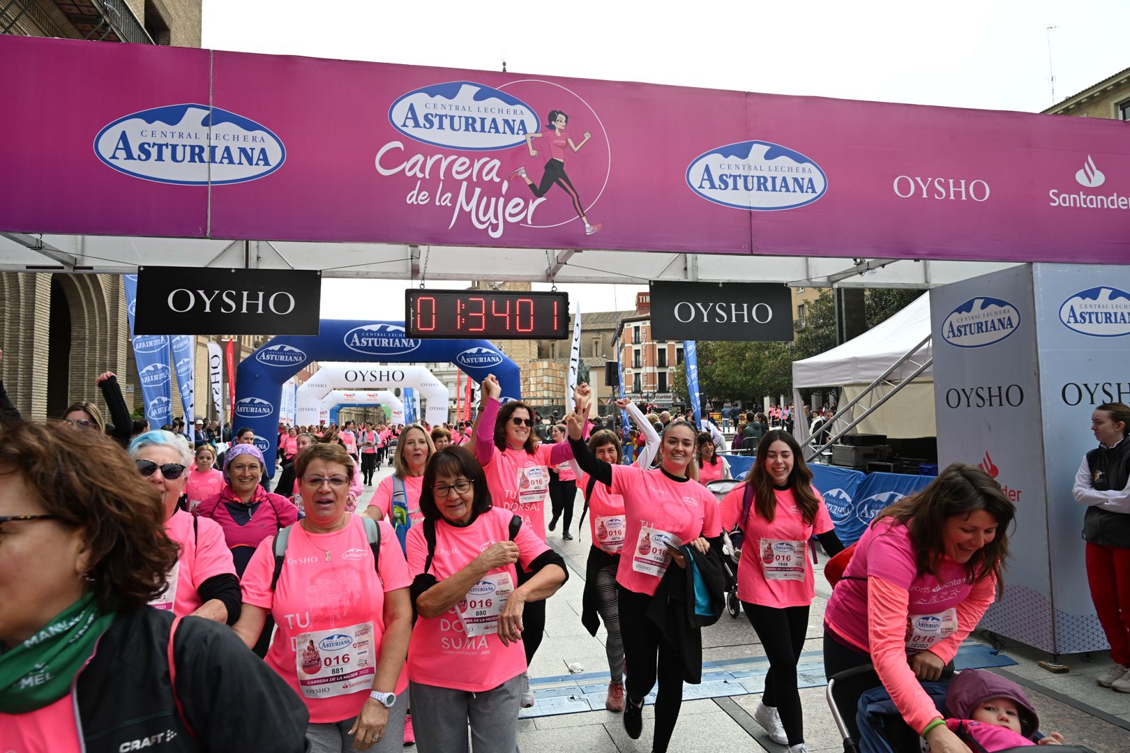Todas las fotos de la Carrera de la Mujer de Zaragoza 2023. 8982