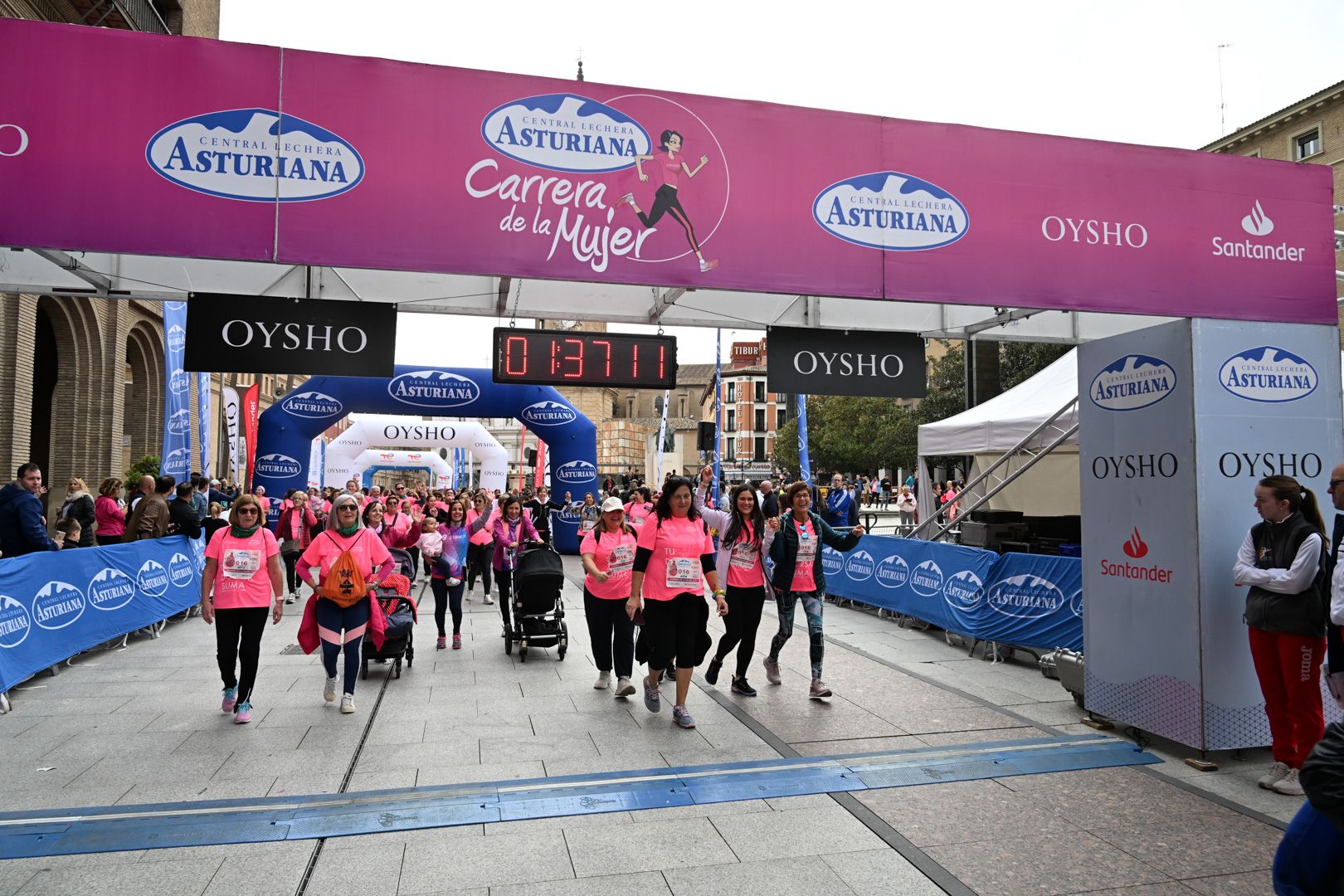 Todas las fotos de la Carrera de la Mujer de Zaragoza 2023. 9227