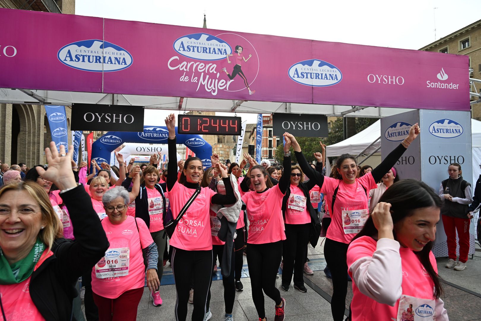 Todas las fotos de la Carrera de la Mujer de Zaragoza 2023. 8257