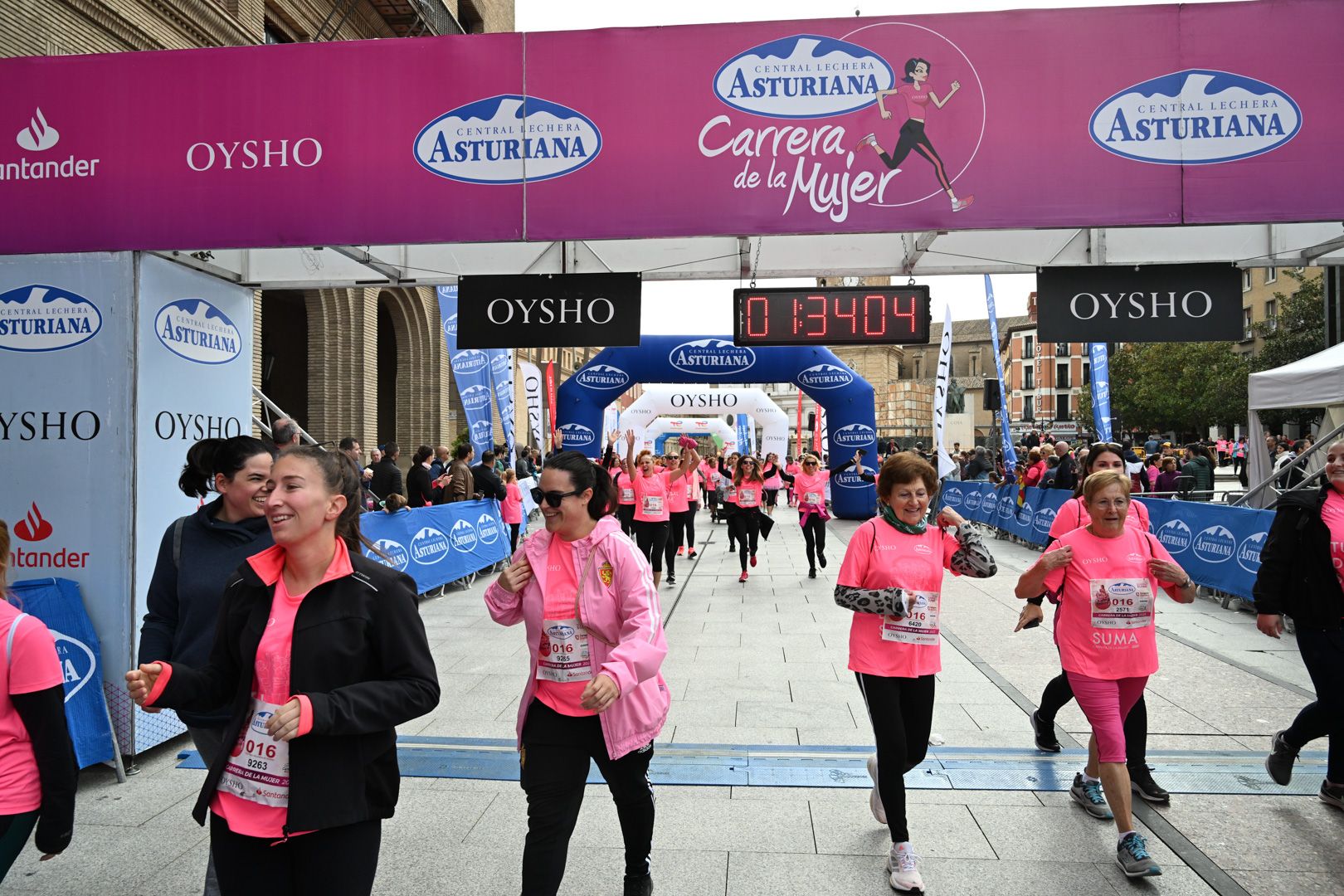 Todas las fotos de la Carrera de la Mujer de Zaragoza 2023. 8986
