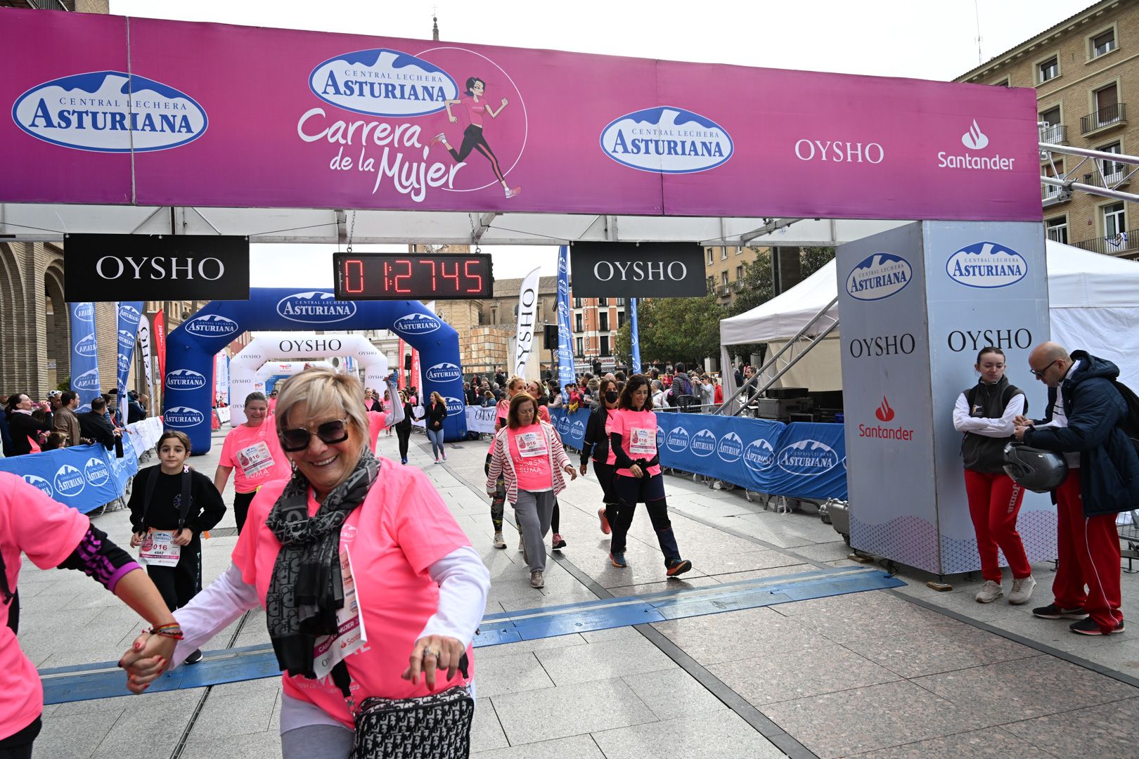Todas las fotos de la Carrera de la Mujer de Zaragoza 2023. 8505