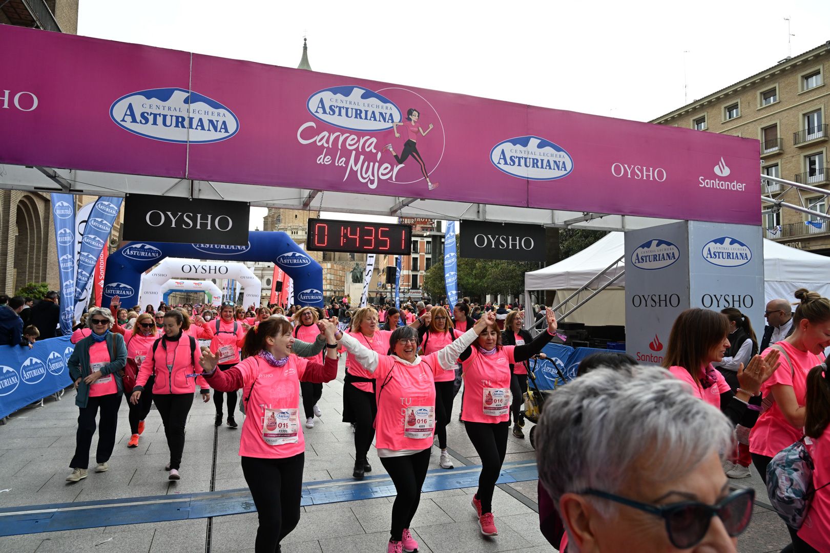Todas las fotos de la Carrera de la Mujer de Zaragoza 2023. 9716