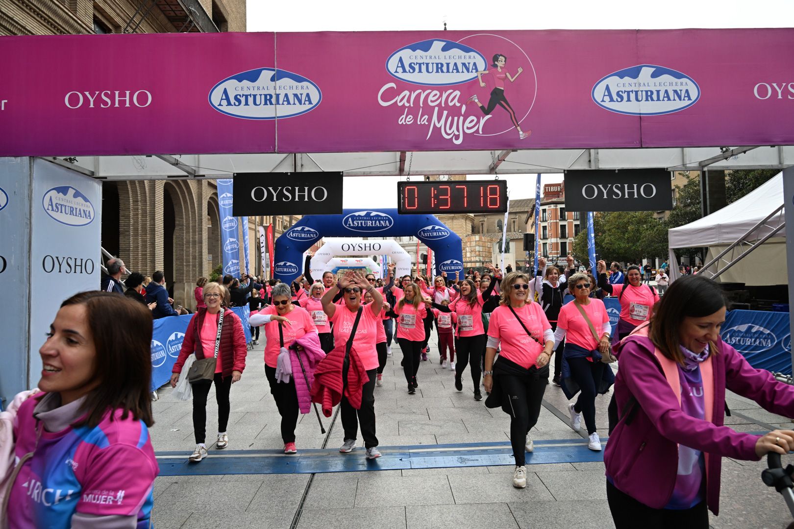 Todas las fotos de la Carrera de la Mujer de Zaragoza 2023. 9236
