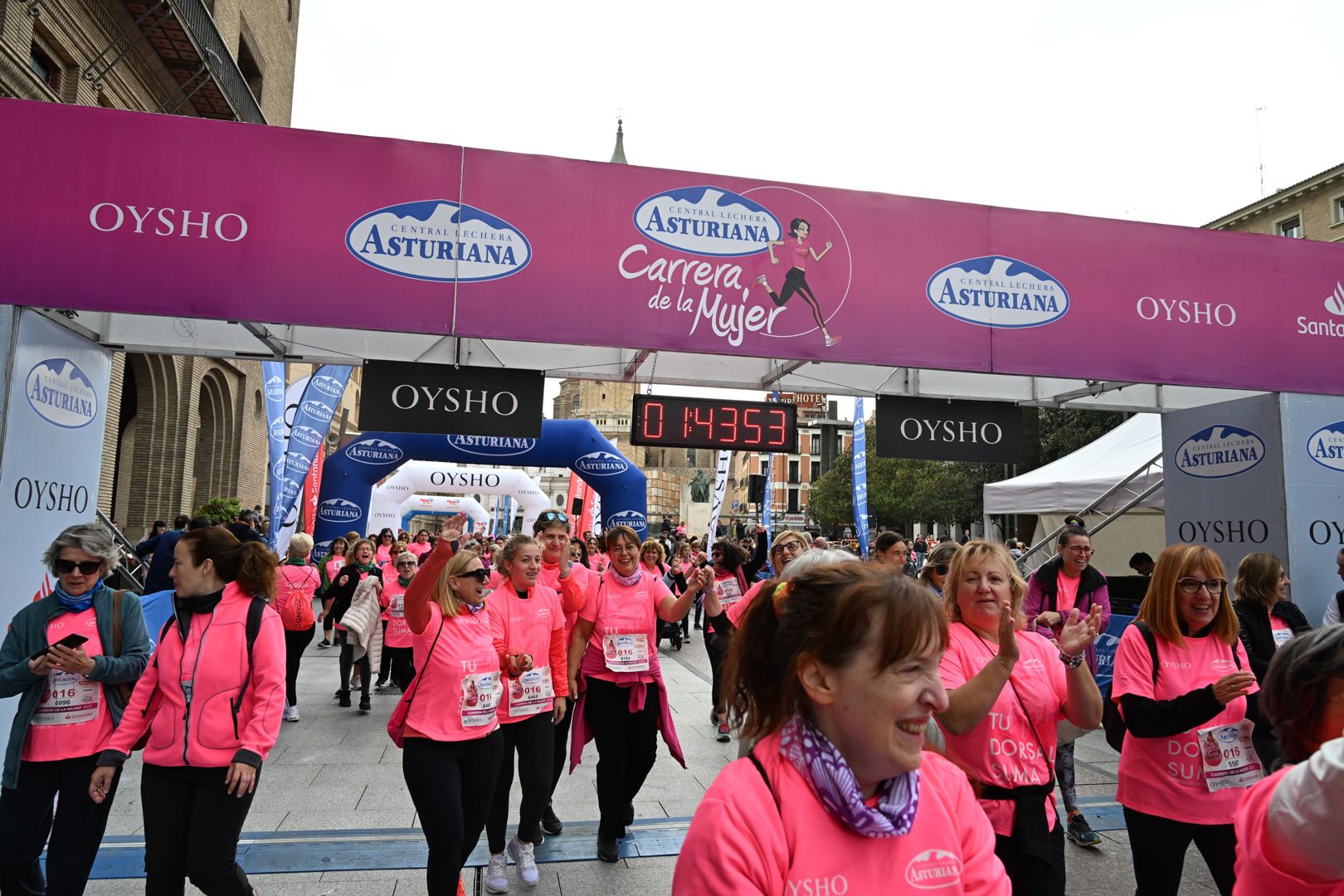 Todas las fotos de la Carrera de la Mujer de Zaragoza 2023. 9718