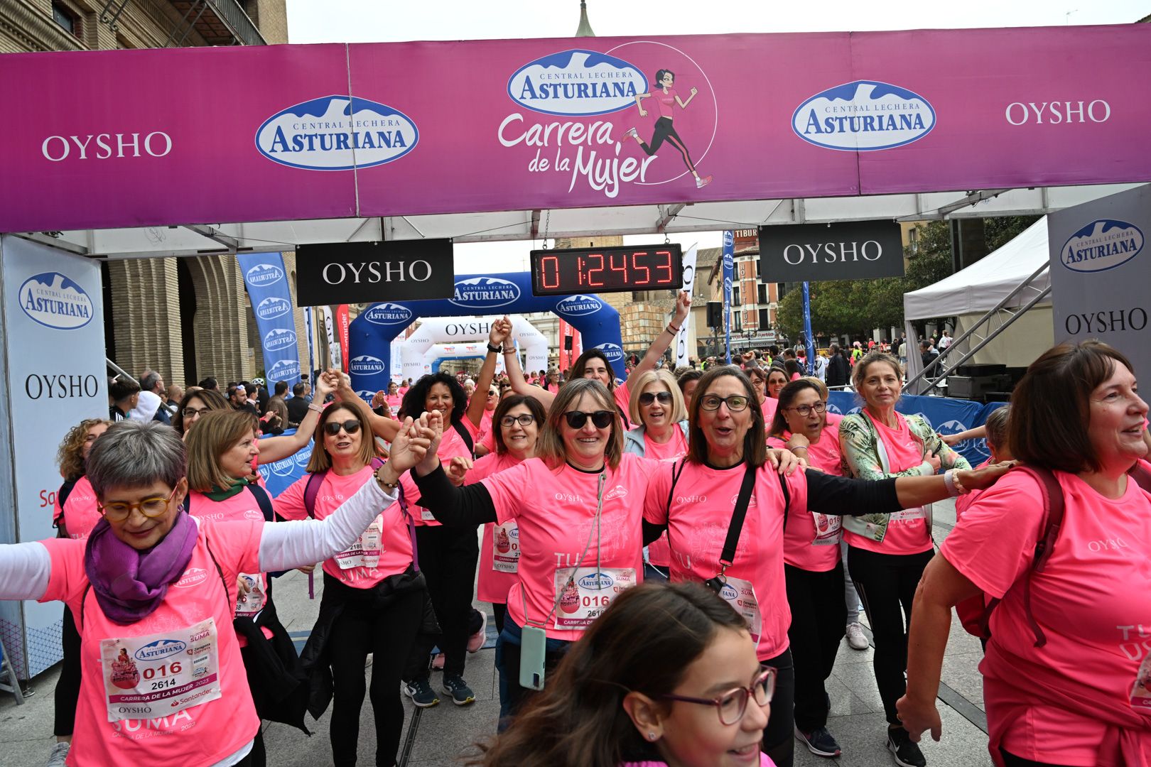 Todas las fotos de la Carrera de la Mujer de Zaragoza 2023. 8268