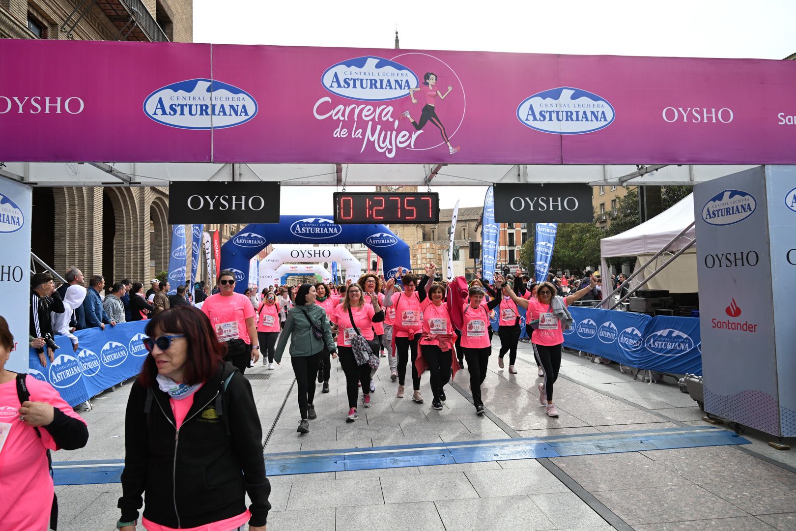 Todas las fotos de la Carrera de la Mujer de Zaragoza 2023. 8514