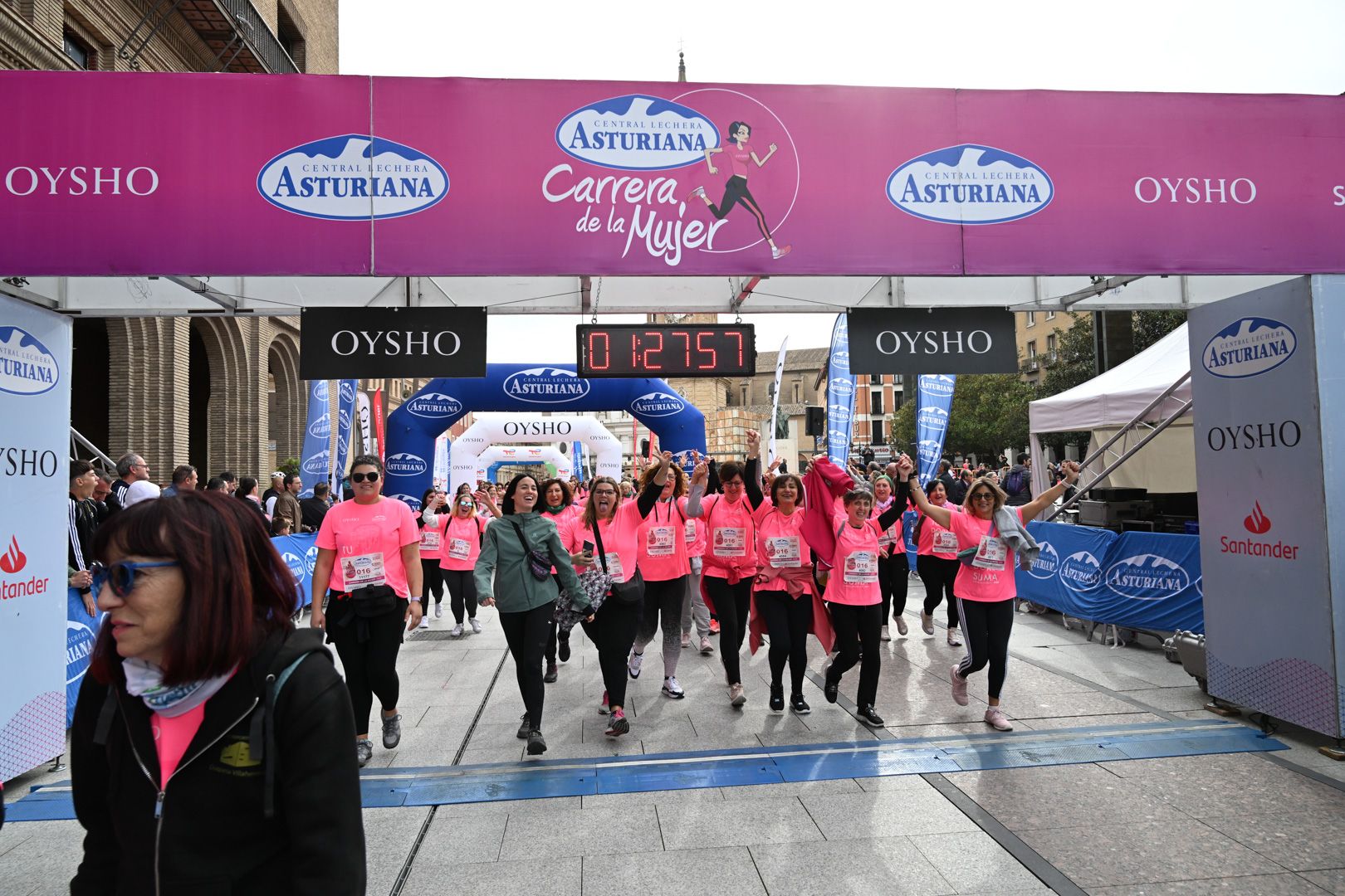 Todas las fotos de la Carrera de la Mujer de Zaragoza 2023. 8515