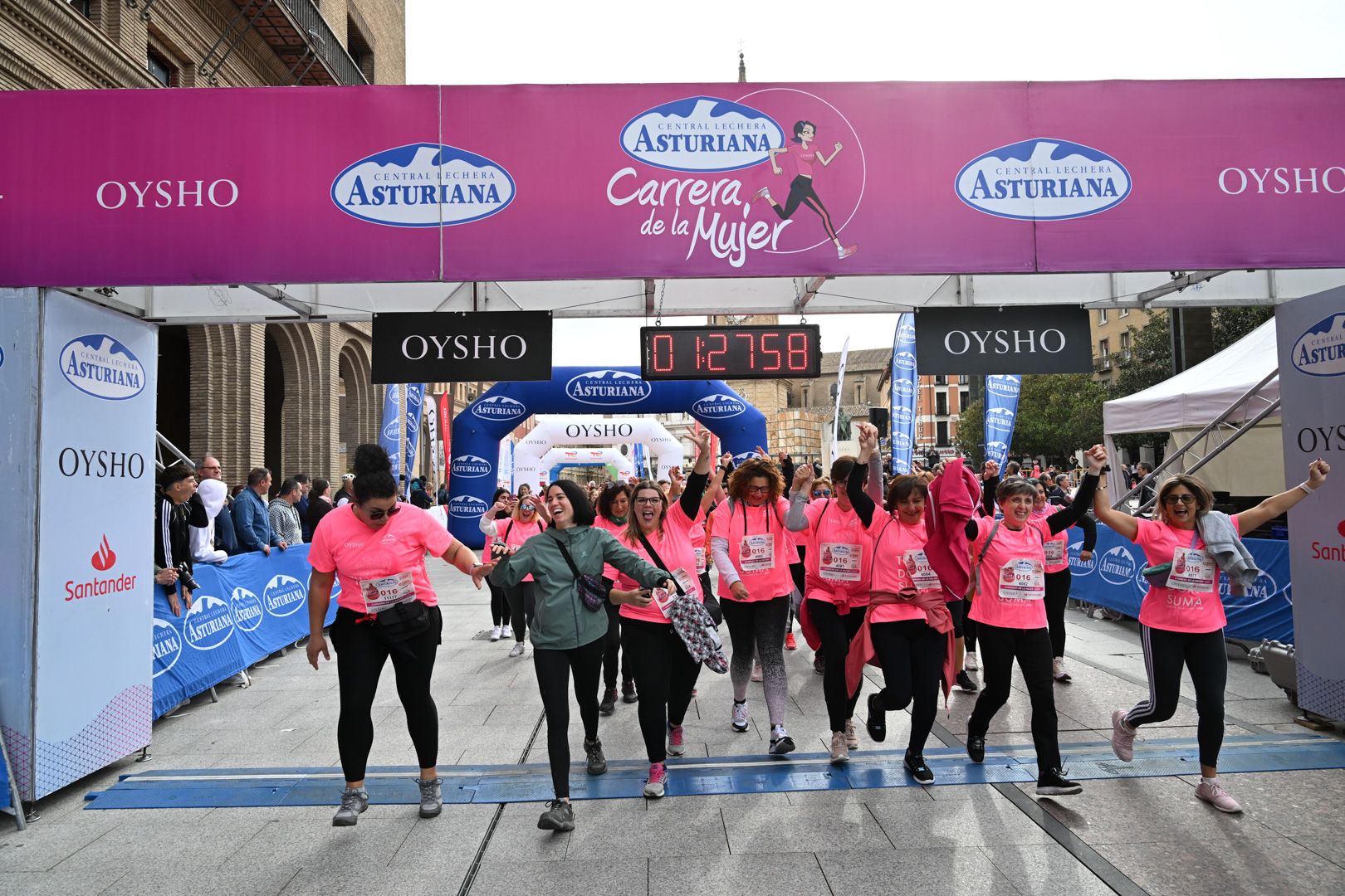 Todas las fotos de la Carrera de la Mujer de Zaragoza 2023. 8516