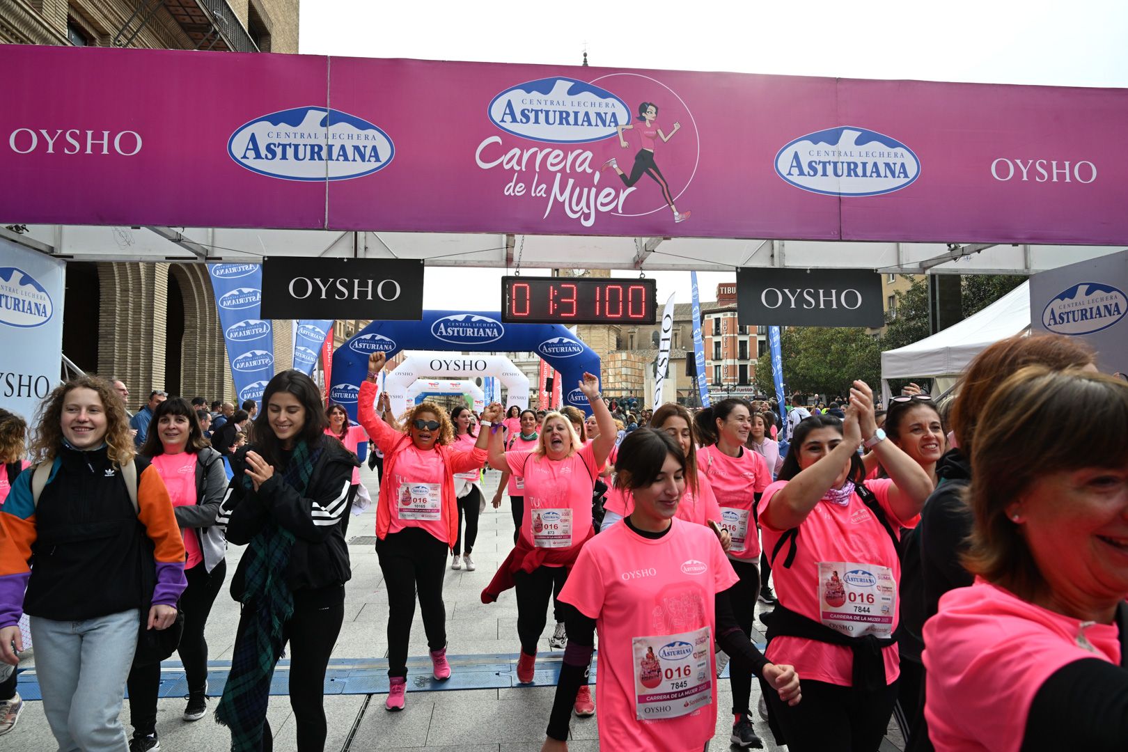 Todas las fotos de la Carrera de la Mujer de Zaragoza 2023. 8759