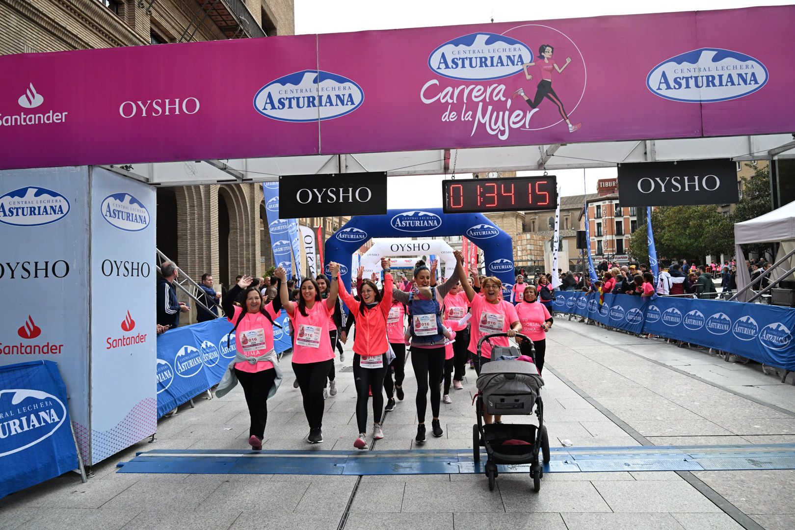 Todas las fotos de la Carrera de la Mujer de Zaragoza 2023. 8999