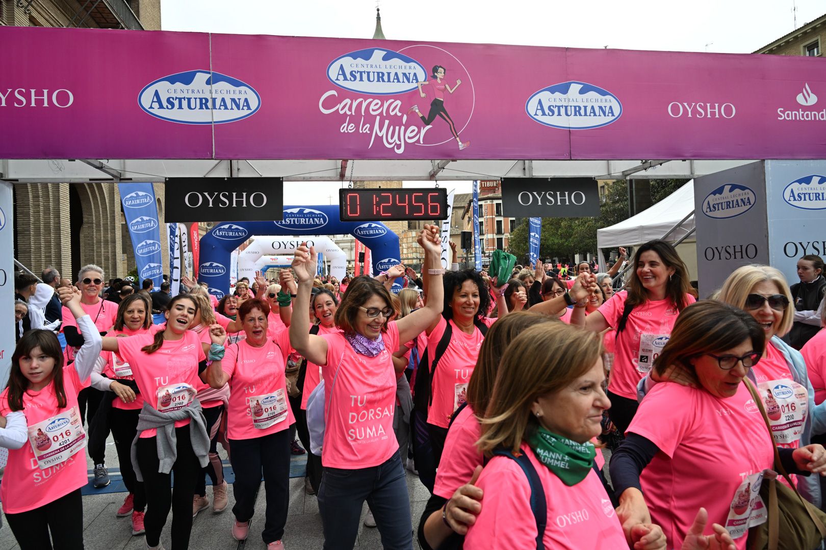 Todas las fotos de la Carrera de la Mujer de Zaragoza 2023. 8273