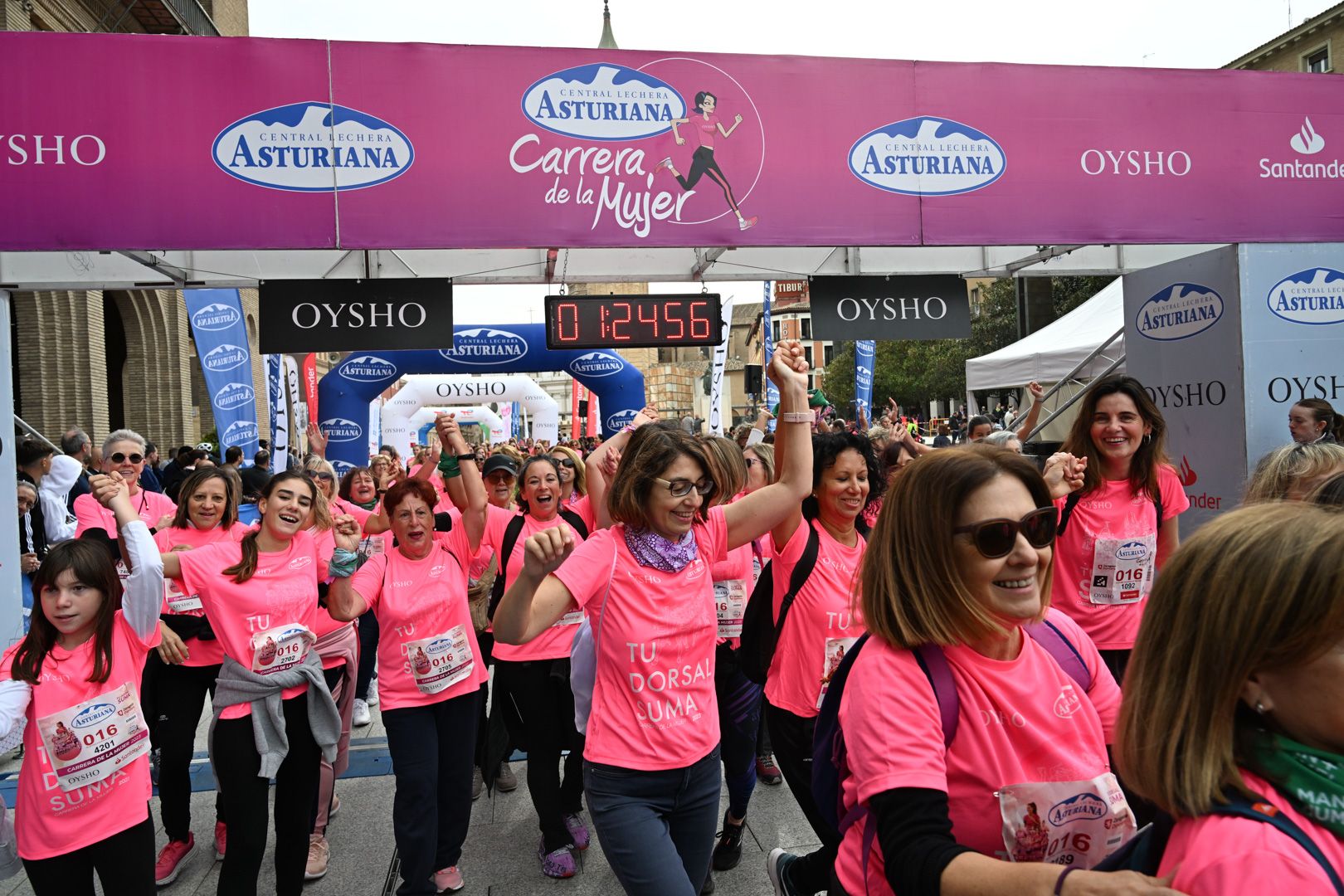 Todas las fotos de la Carrera de la Mujer de Zaragoza 2023. 8274