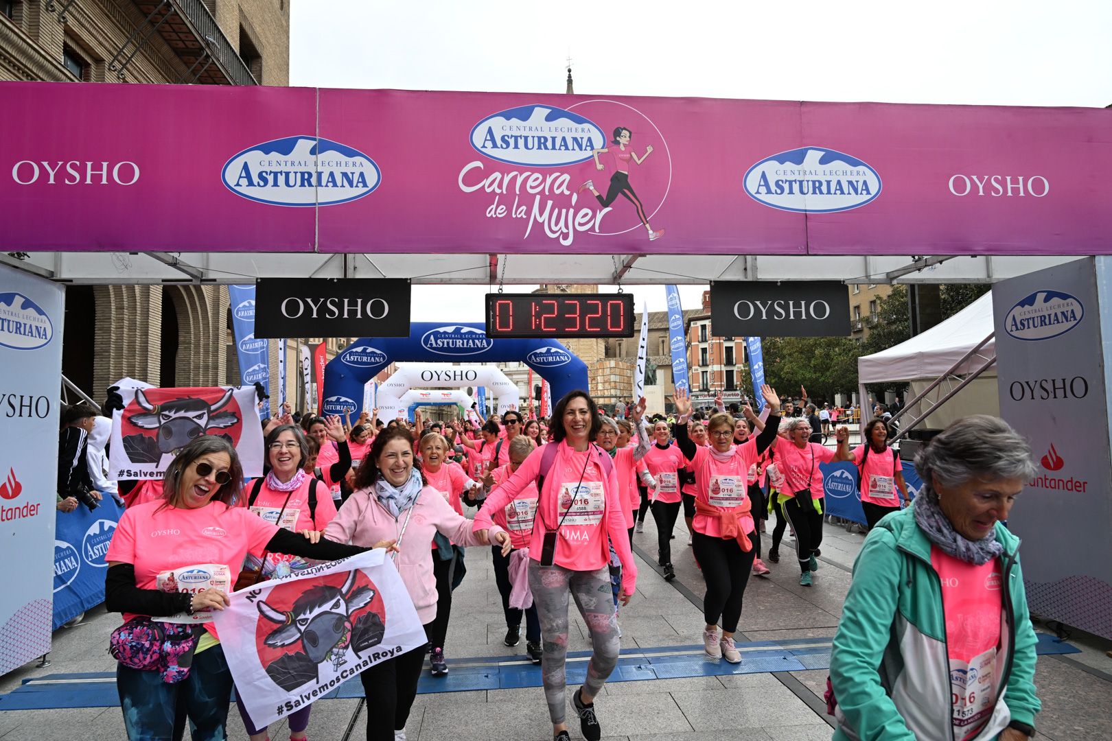 Todas las fotos de la Carrera de la Mujer de Zaragoza 2023. 8145