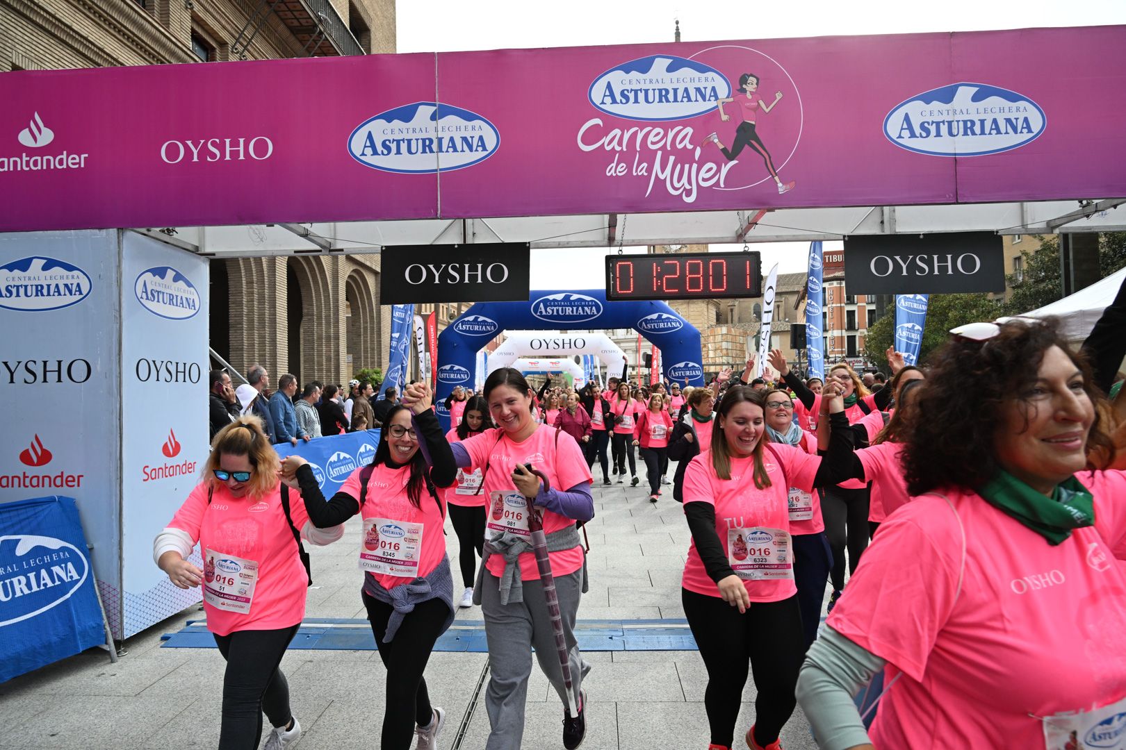 Todas las fotos de la Carrera de la Mujer de Zaragoza 2023. 8524