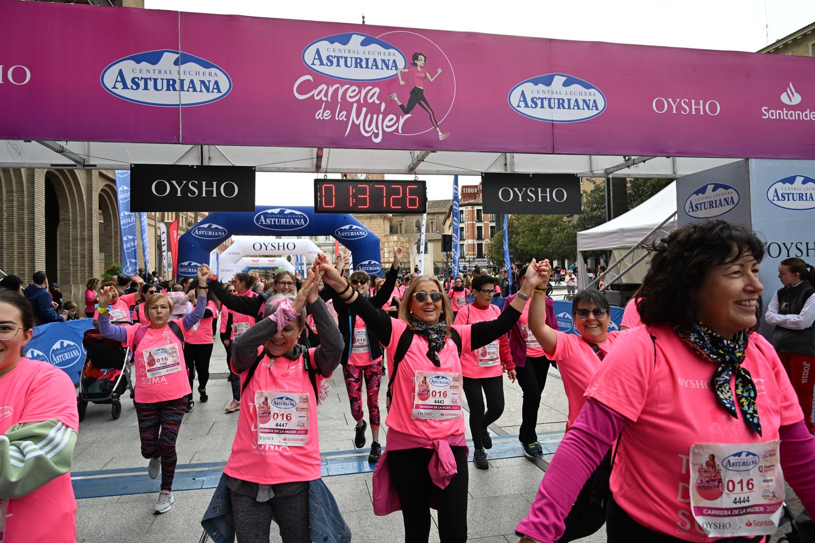 Todas las fotos de la Carrera de la Mujer de Zaragoza 2023. 9253