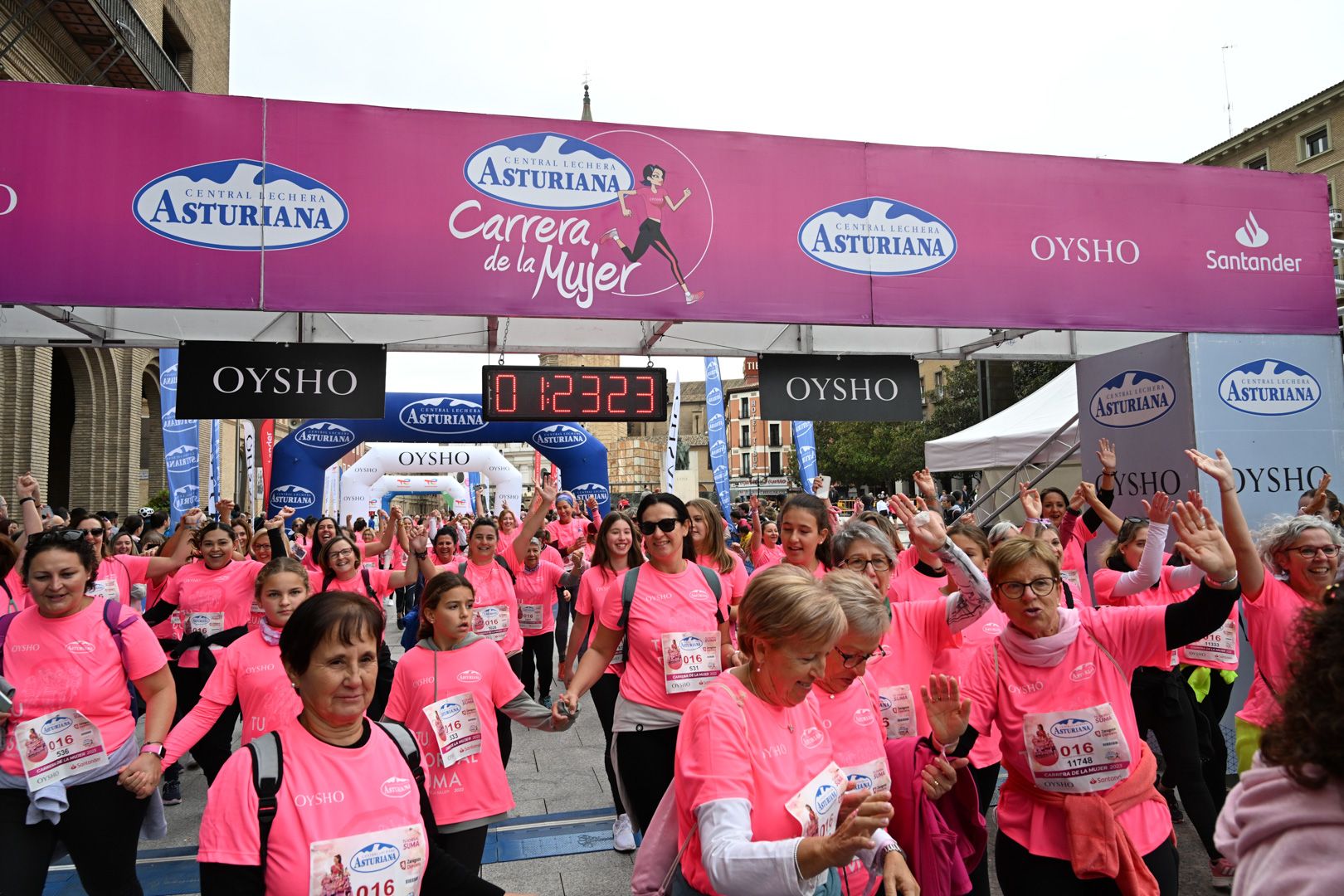Todas las fotos de la Carrera de la Mujer de Zaragoza 2023. 8149