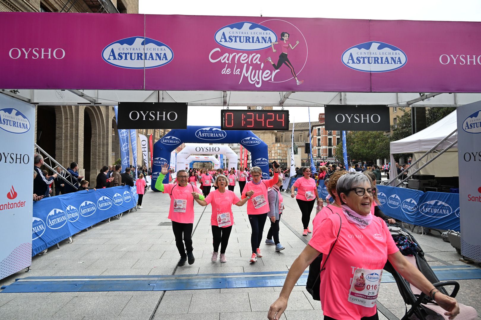 Todas las fotos de la Carrera de la Mujer de Zaragoza 2023. 9012