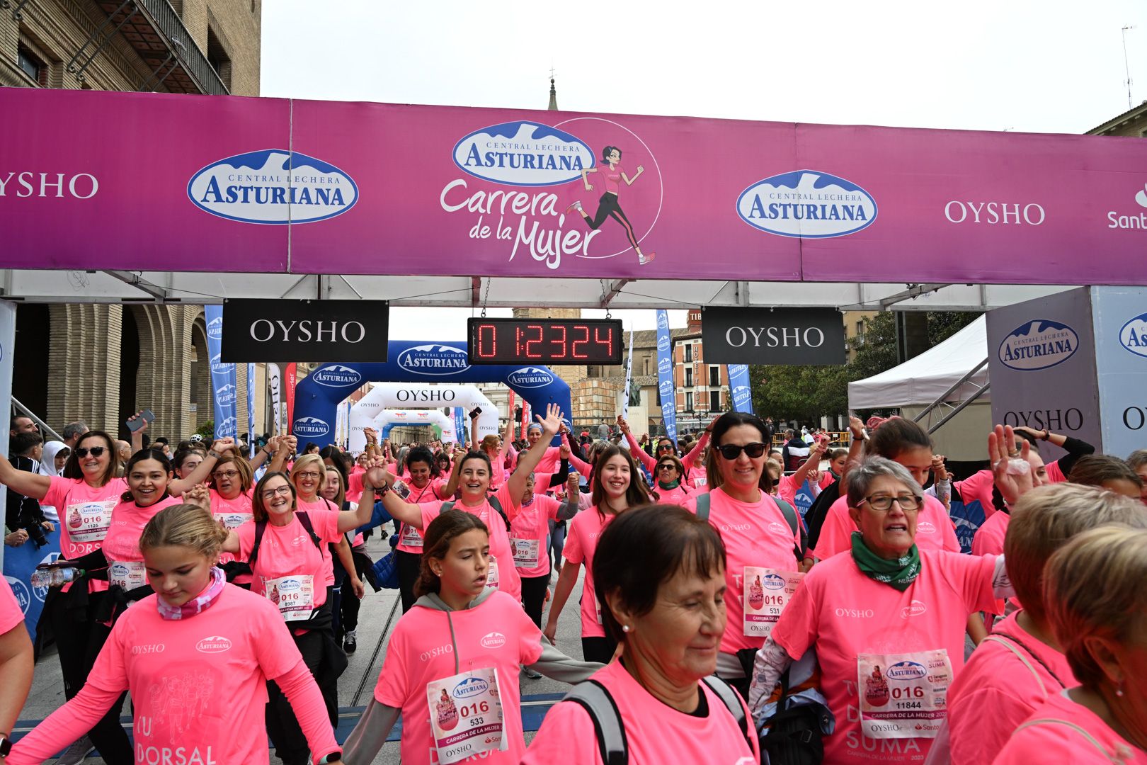 Todas las fotos de la Carrera de la Mujer de Zaragoza 2023. 8151