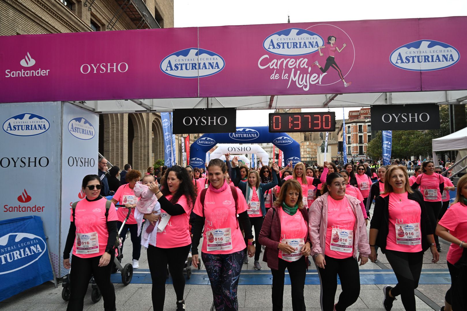 Todas las fotos de la Carrera de la Mujer de Zaragoza 2023. 9258