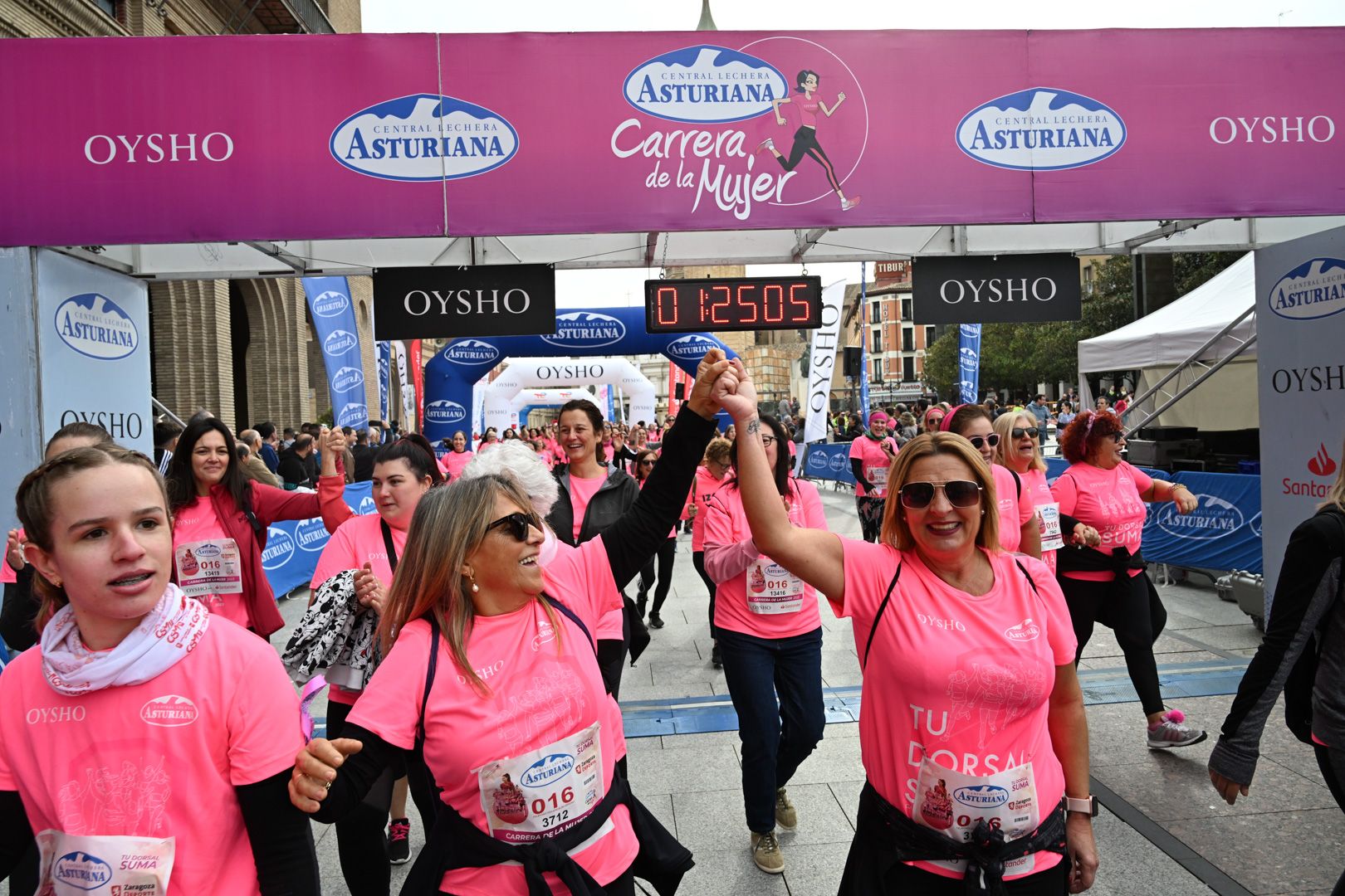 Todas las fotos de la Carrera de la Mujer de Zaragoza 2023. 8286