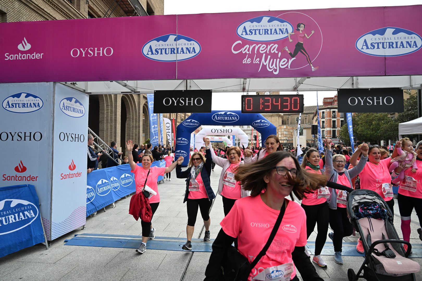 Todas las fotos de la Carrera de la Mujer de Zaragoza 2023. 9018