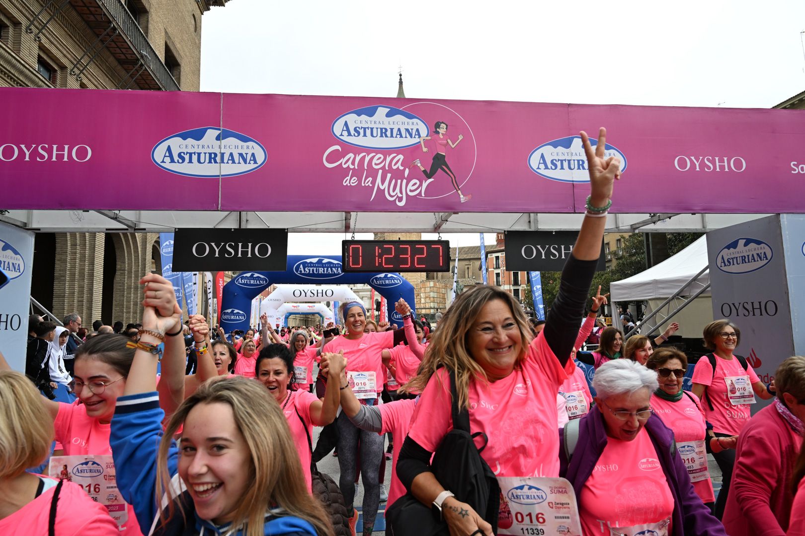 Todas las fotos de la Carrera de la Mujer de Zaragoza 2023. 8157